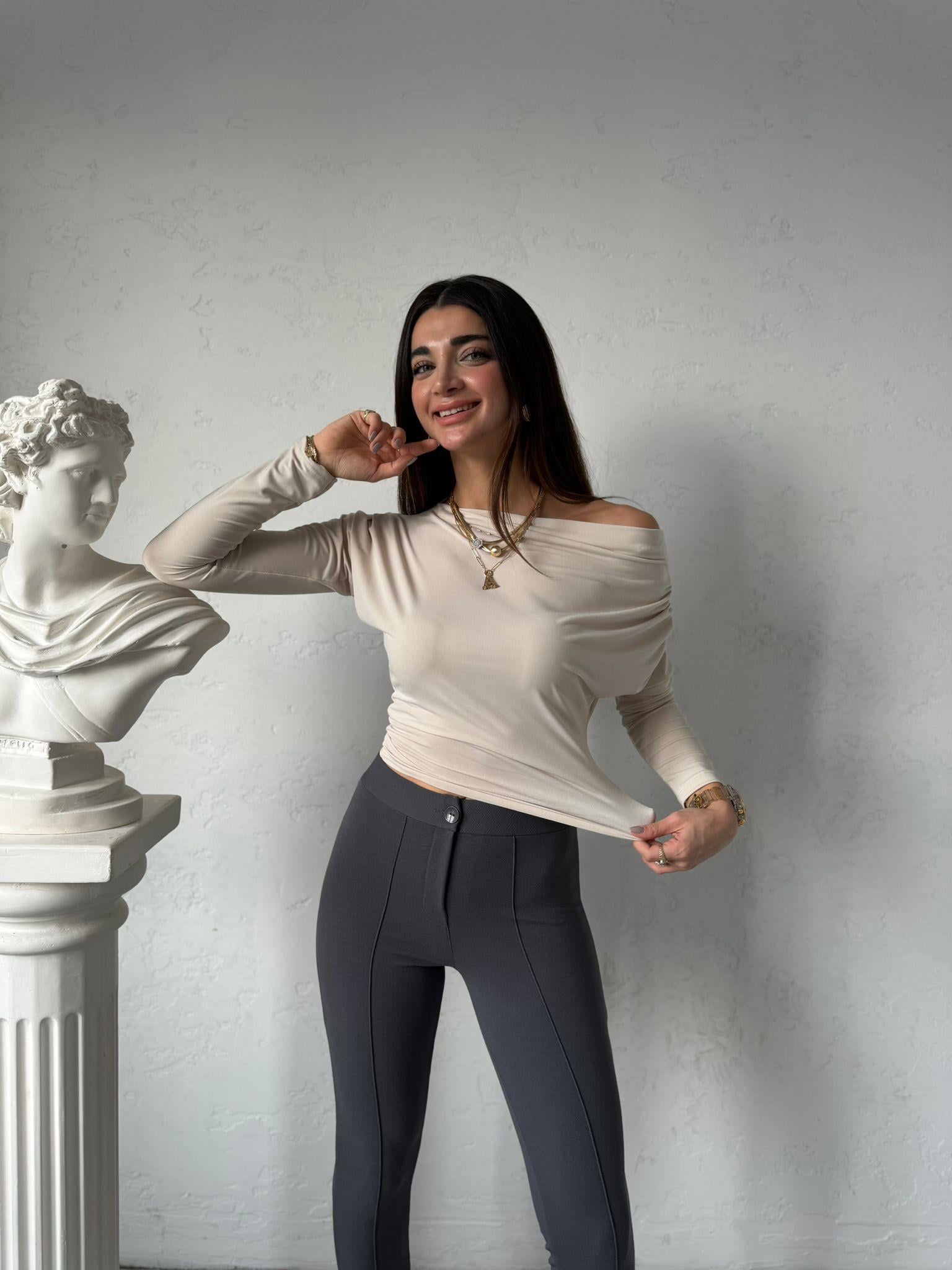 Krem Düşük Omuz Yarasa Kol Bluz