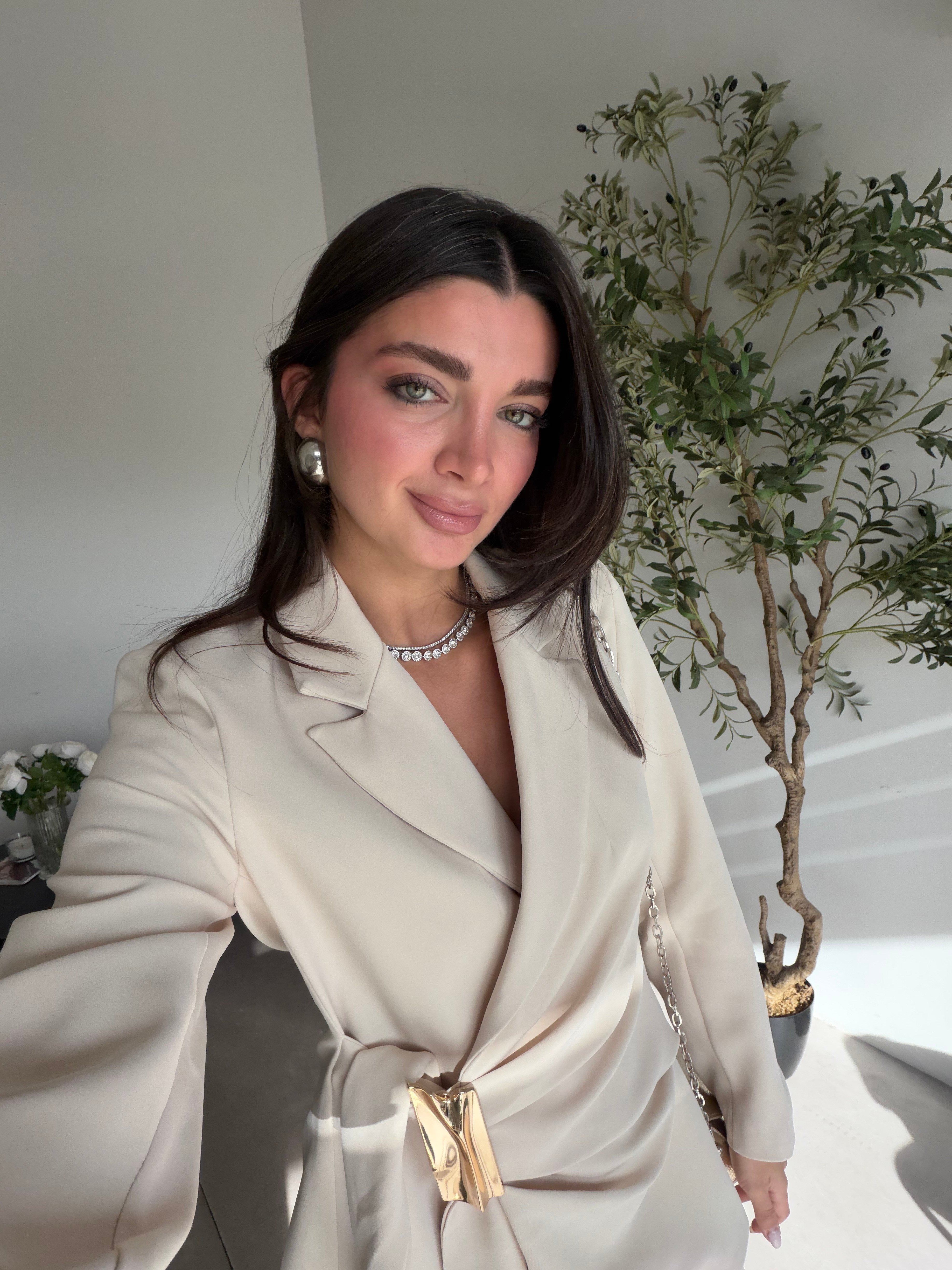 Krem Gold Aksesuarlı Ceket Pantolon Takım