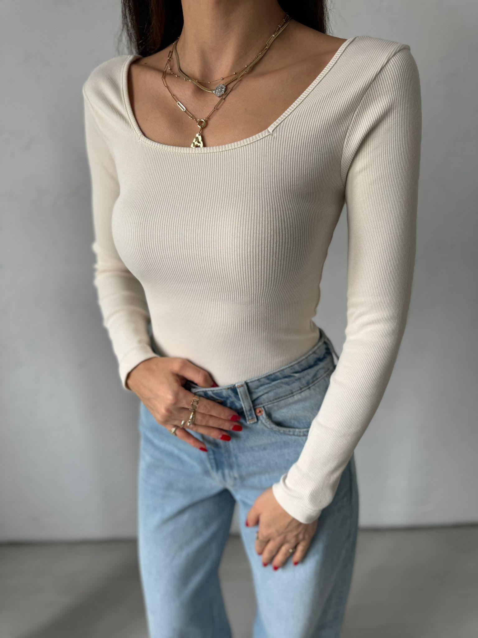 Krem Sandık Yaka Bodysuit