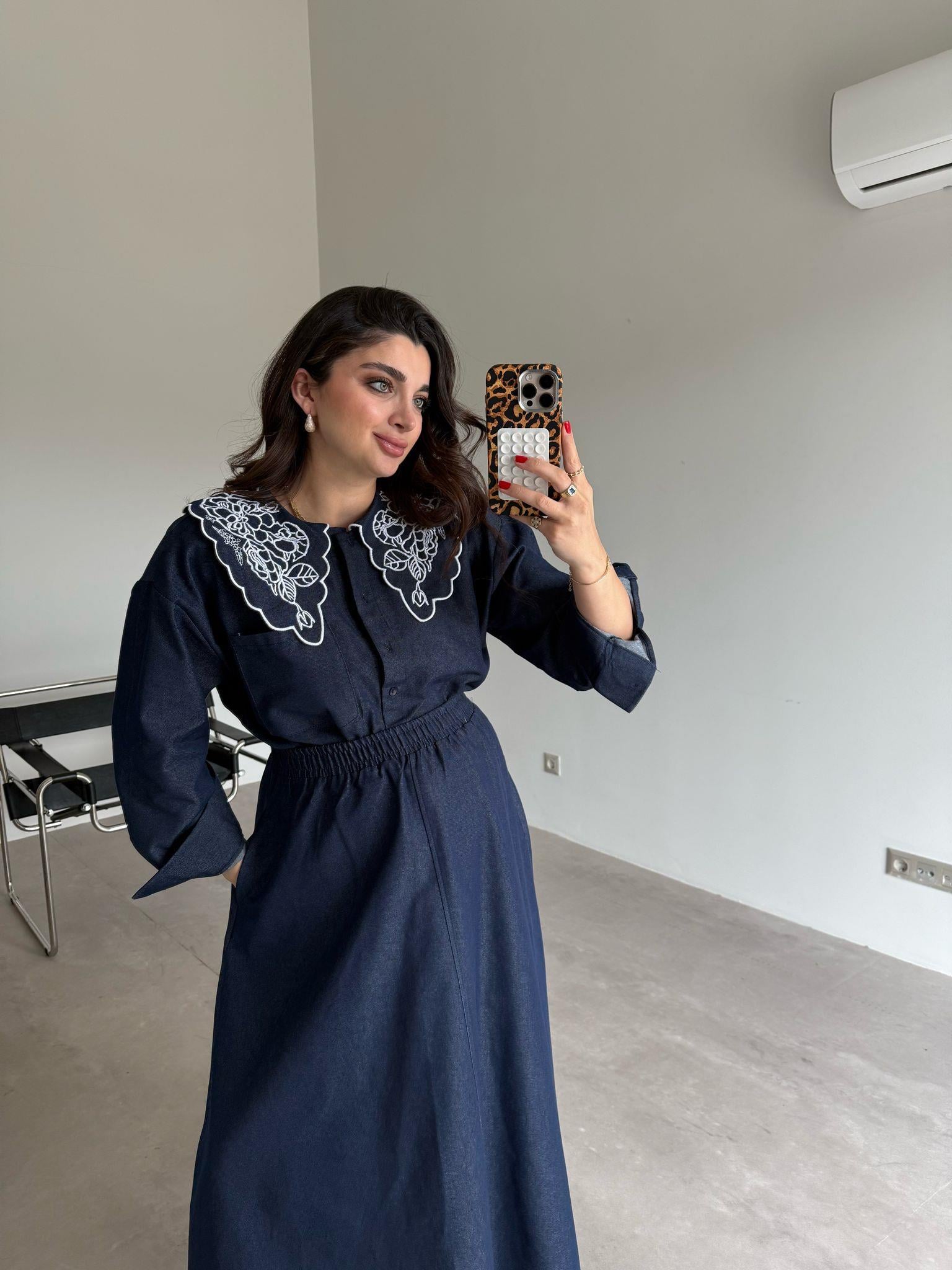 Lacivert Bebe Yaka Nakışlı Denim Gömlek