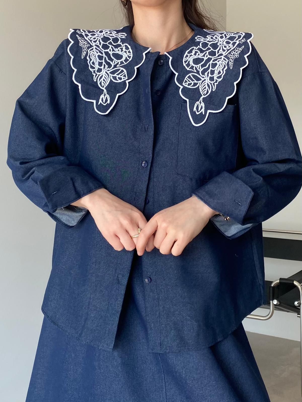 Lacivert Bebe Yaka Nakışlı Denim Gömlek