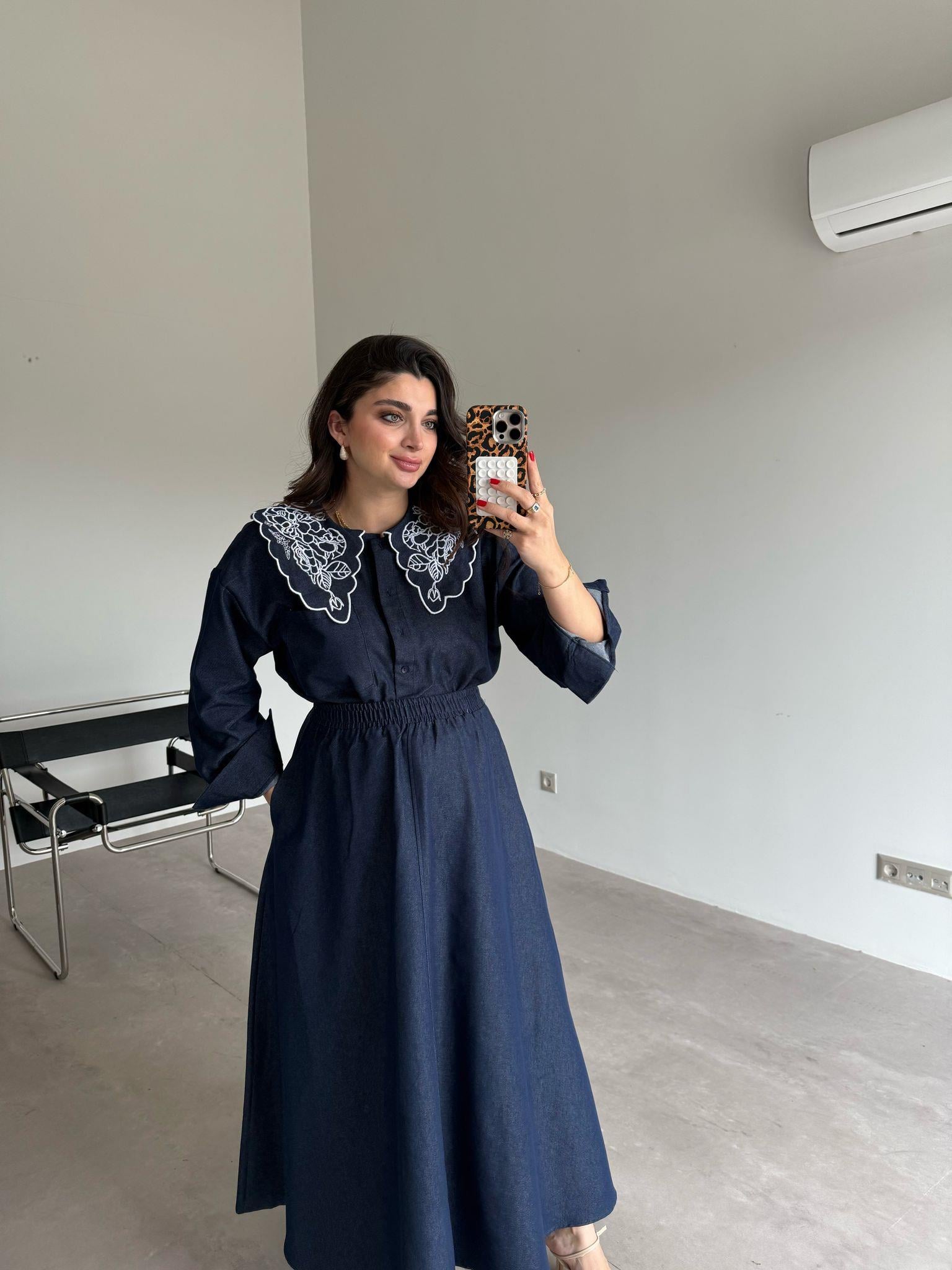 Lacivert Bebe Yaka Nakışlı Denim Gömlek