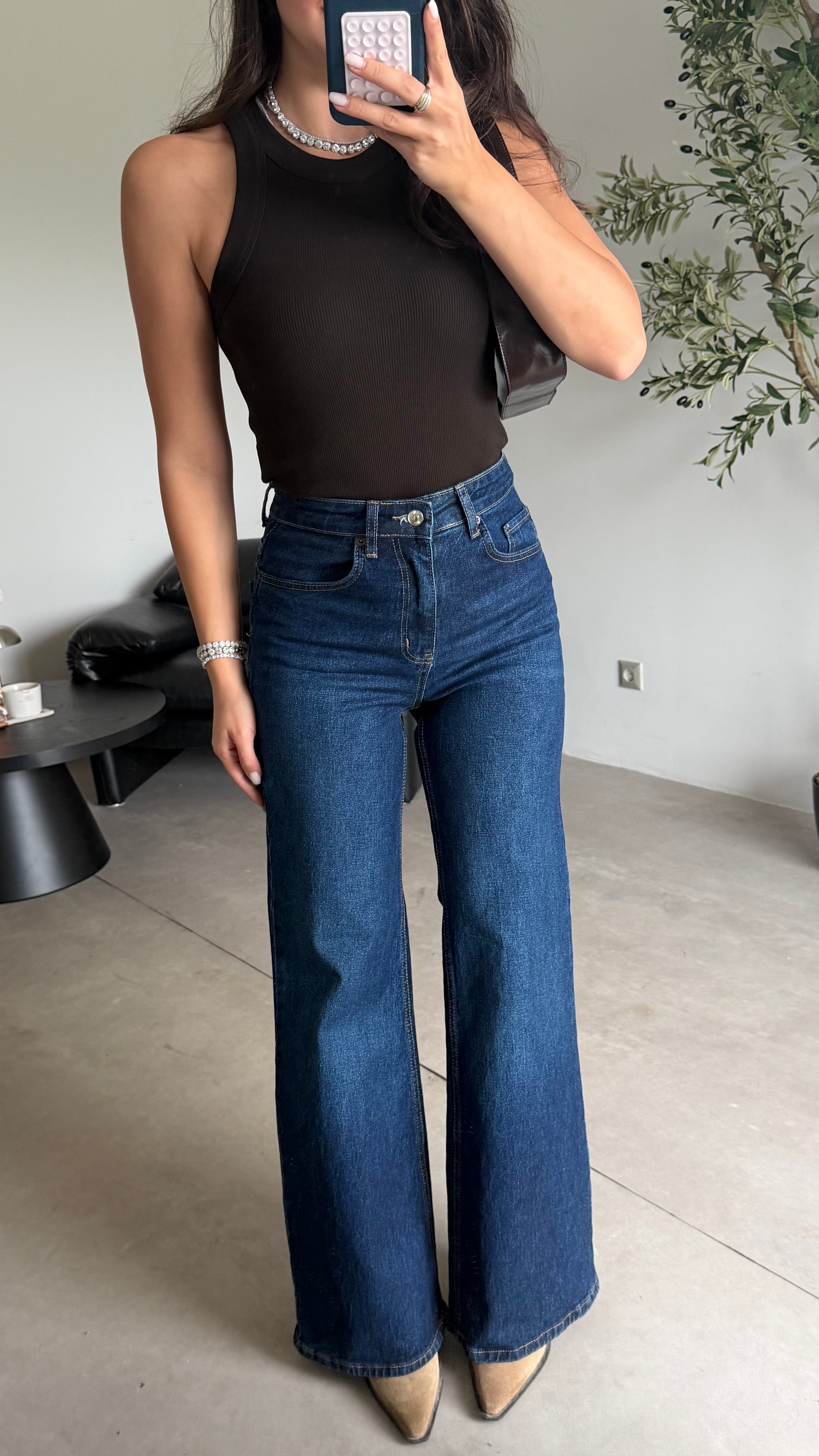 Lacivert Bol Paça Jean