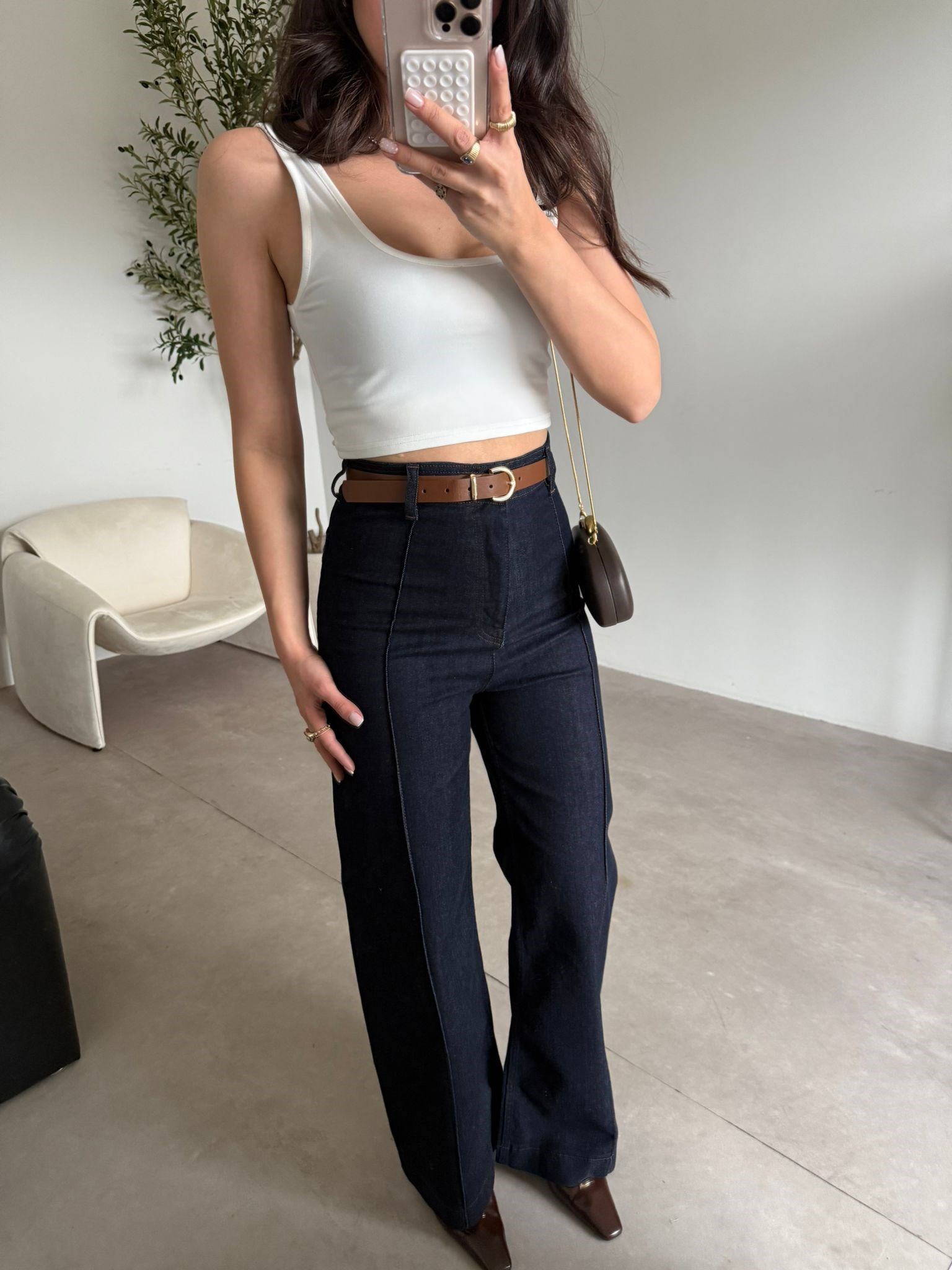 Lacivert Kemerli Biye Detaylı Jean
