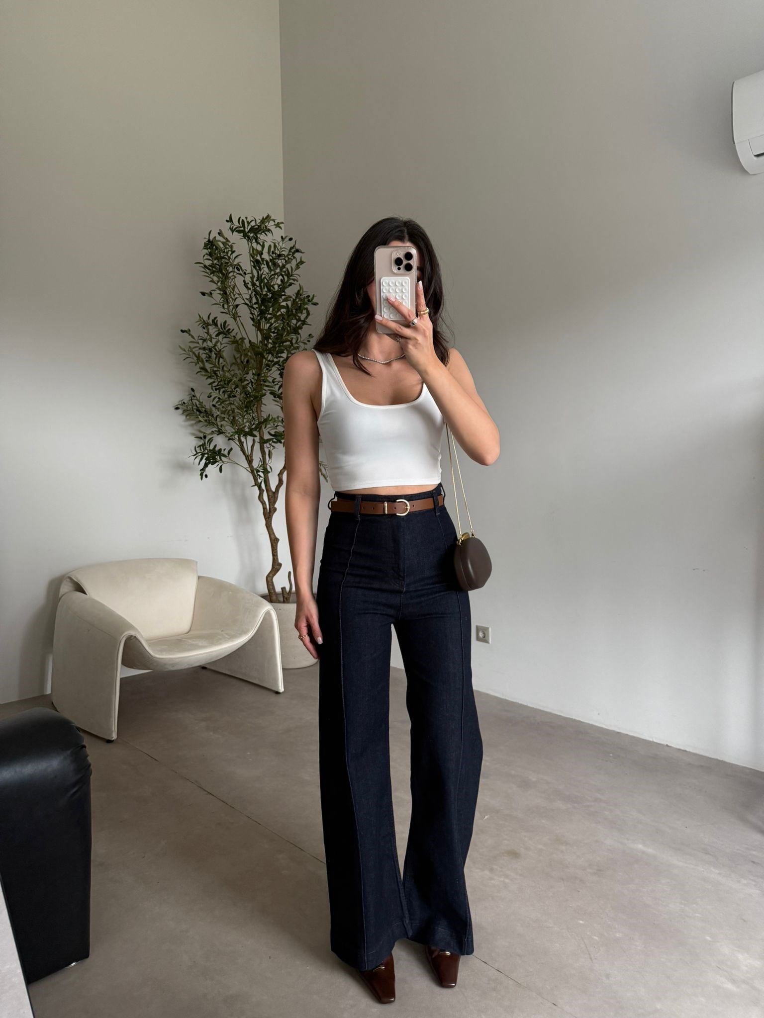 Lacivert Kemerli Biye Detaylı Jean