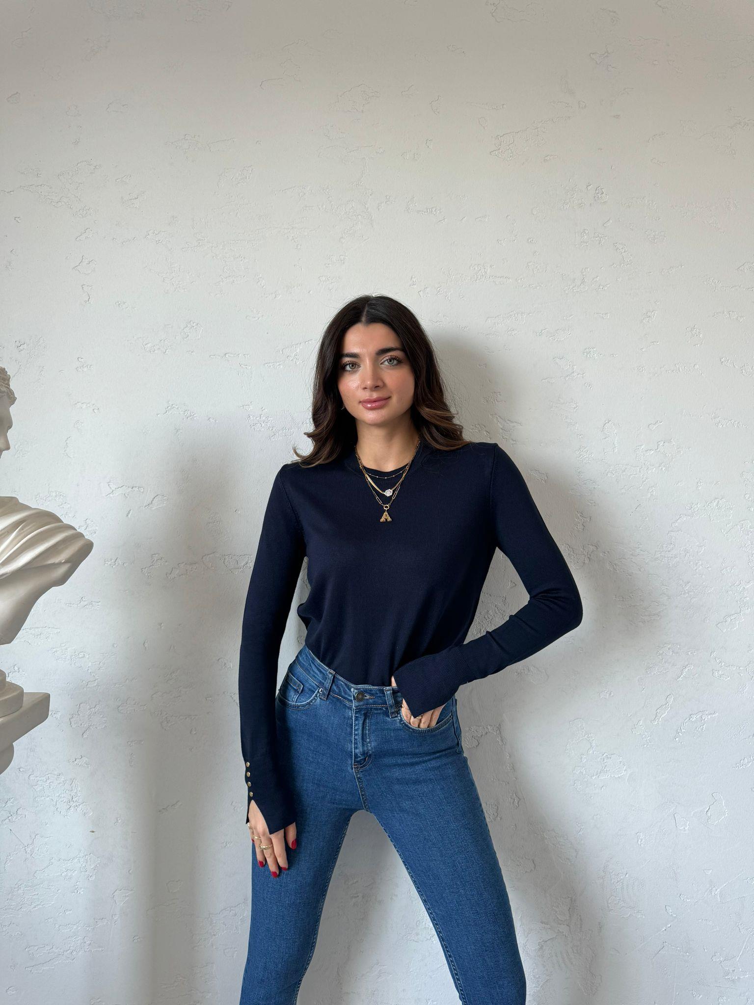 Lacivert Kol Detaylı Triko Bluz