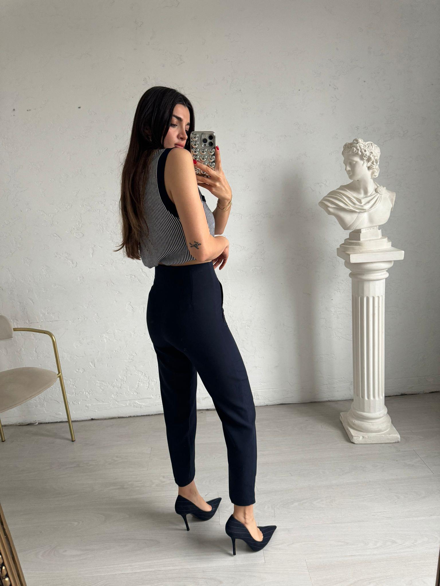 Lacivert Pens Detaylı Havuç Pantolon