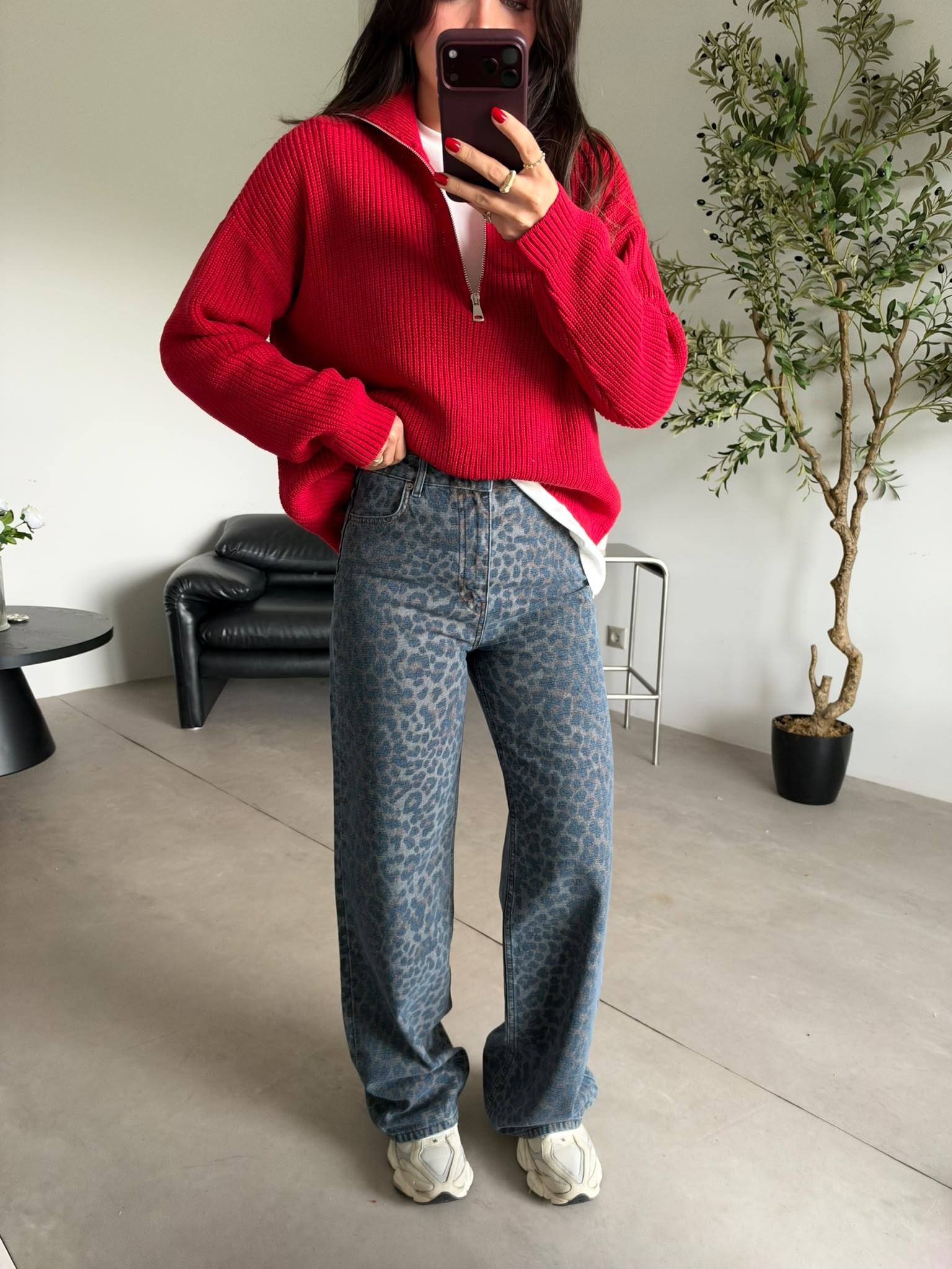 Leopar Desenli Yıkamalı Jean