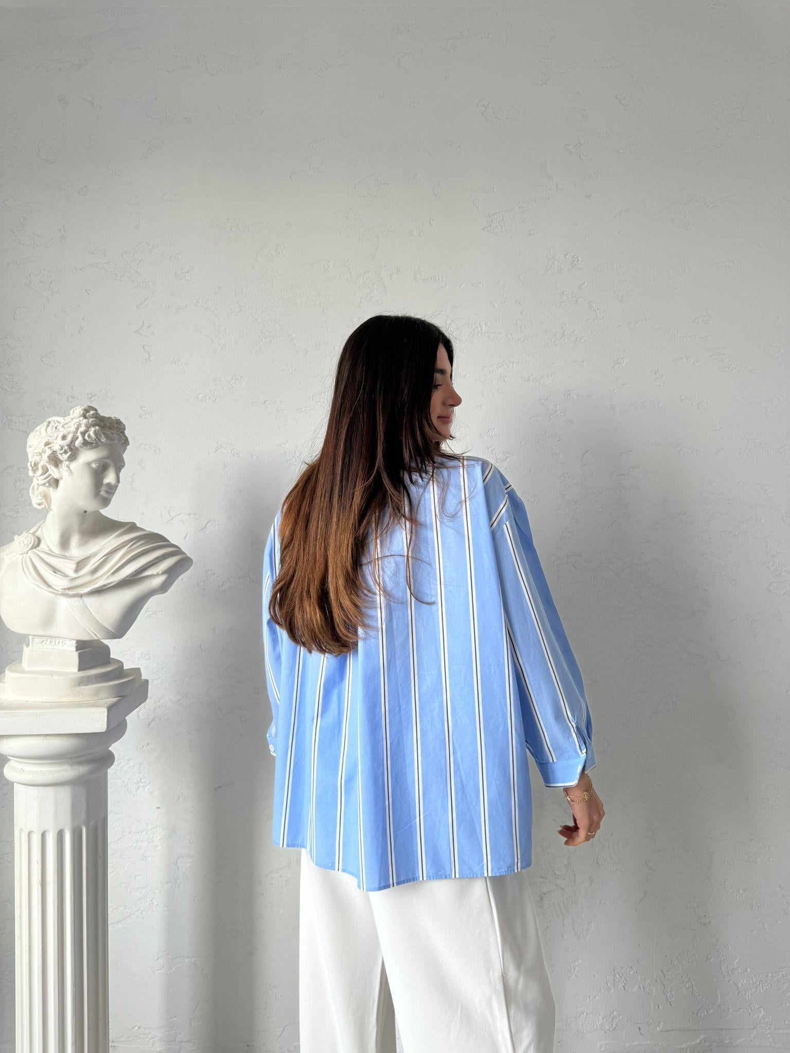 Mavi Çizgili Oversize Gömlek