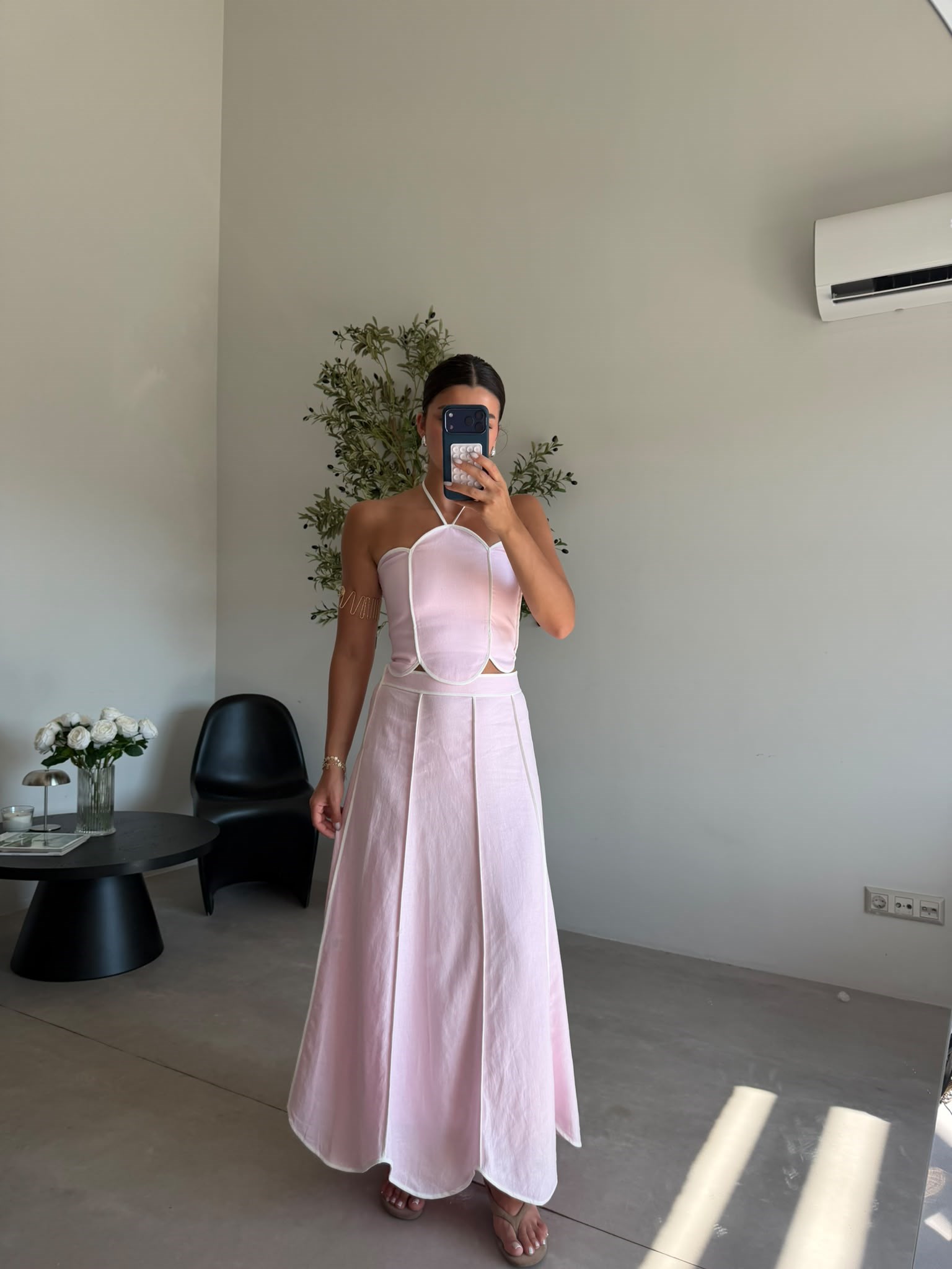 Pembe Boyundan Bağlamalı Etek Korse Takım