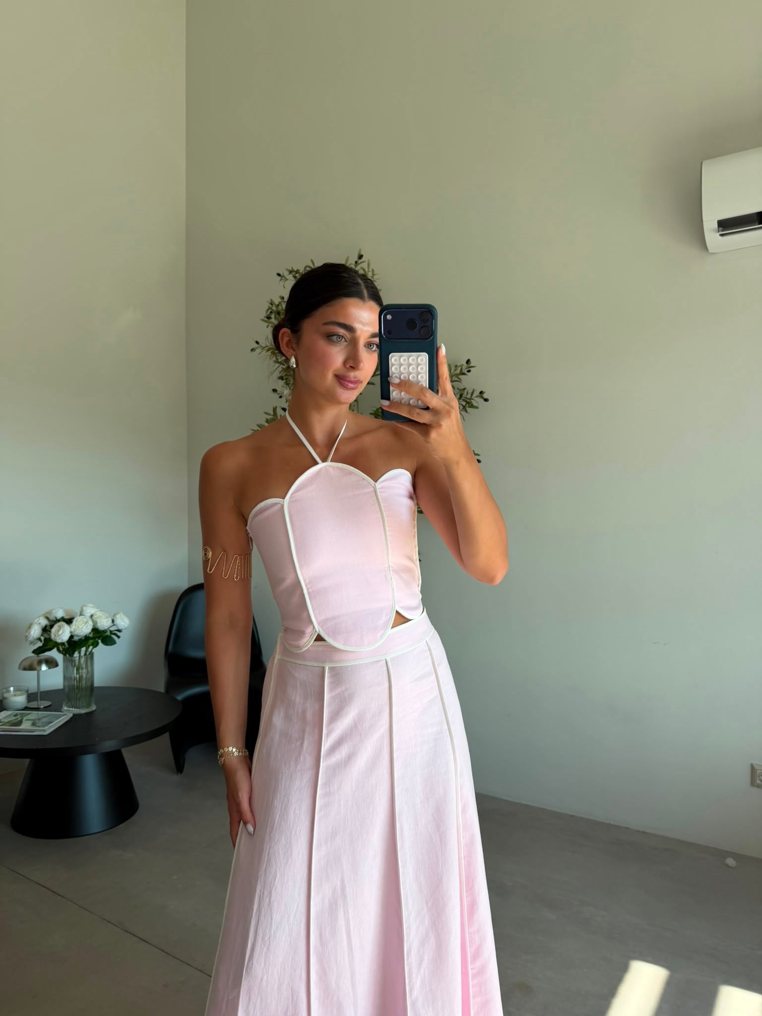 Pembe Boyundan Bağlamalı Etek Korse Takım