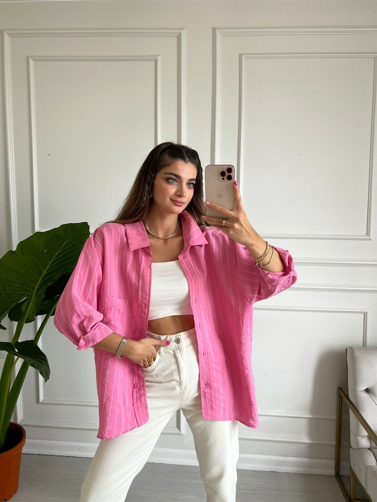 Pembe Çizgili Omzu Düşük Gömlek
