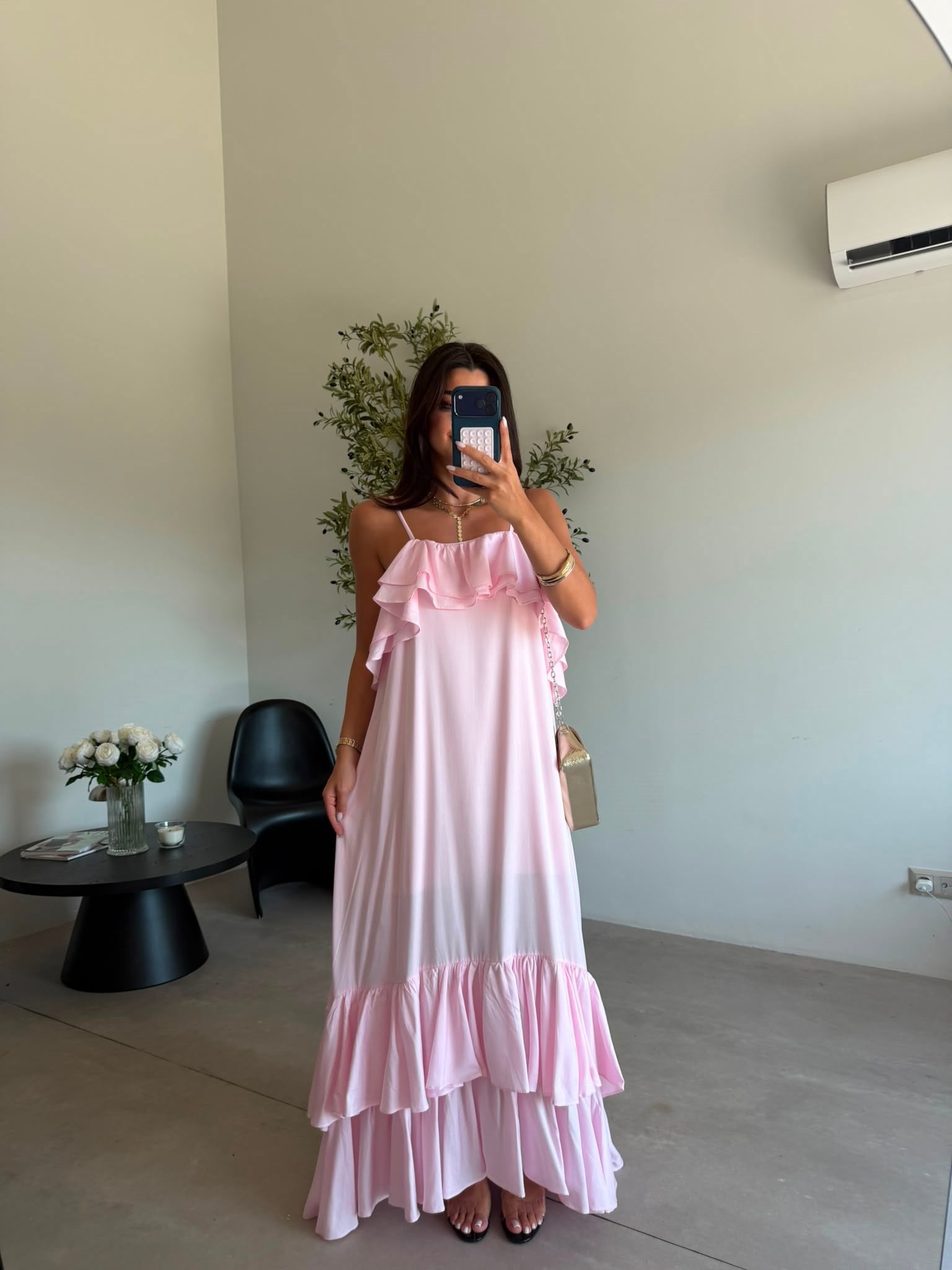 Pembe Fırfırlı Askılı Elbise