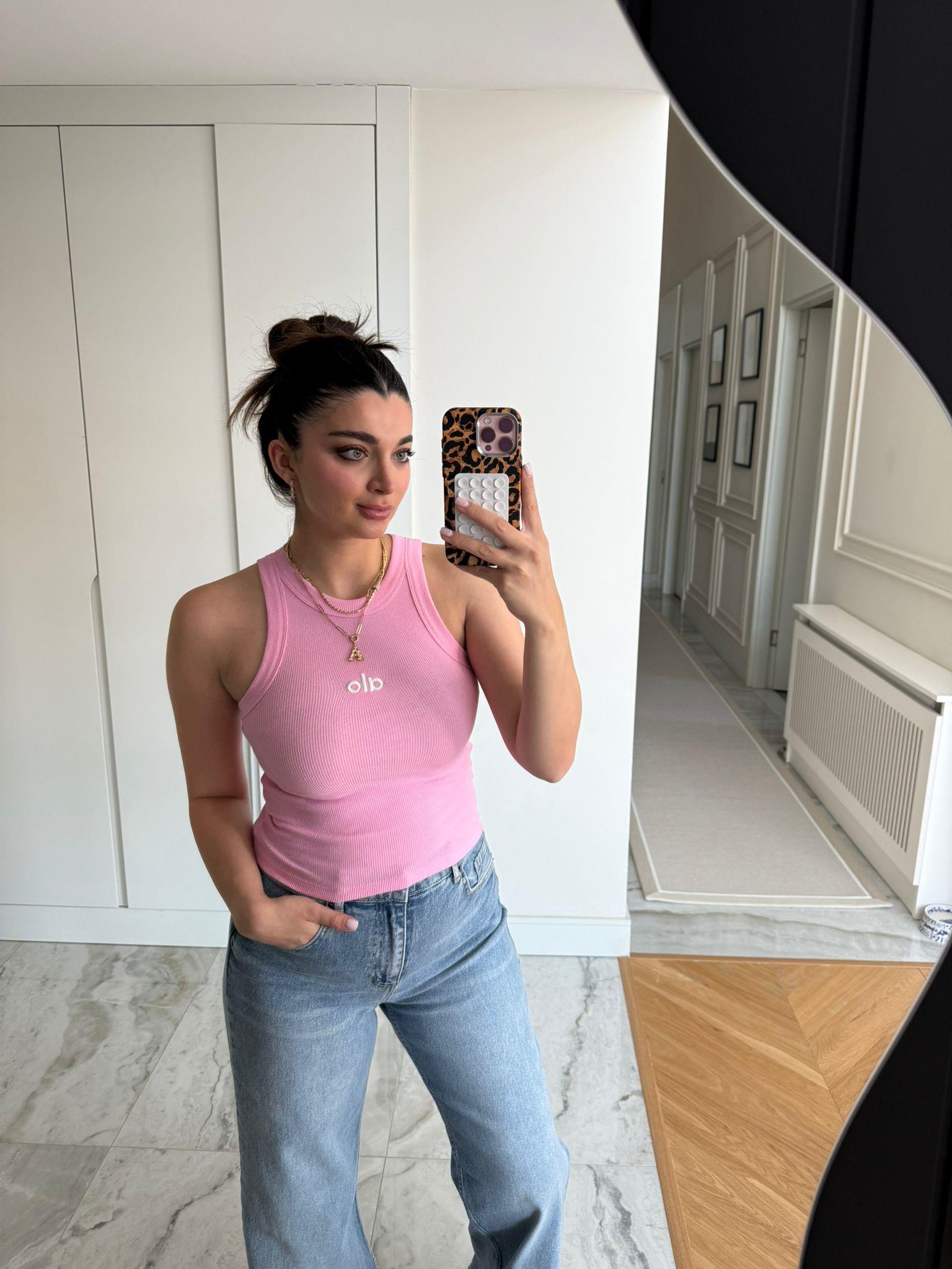 Pembe Halter Yaka Logolu Crop