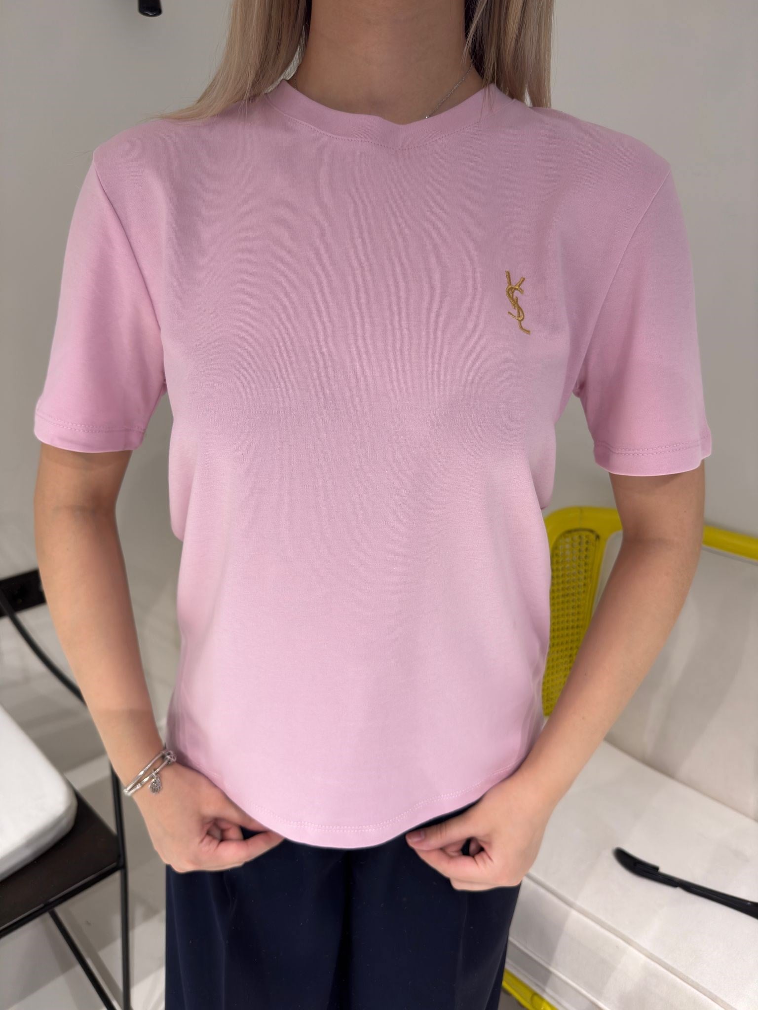 Pembe Marka Model Diana Tişört