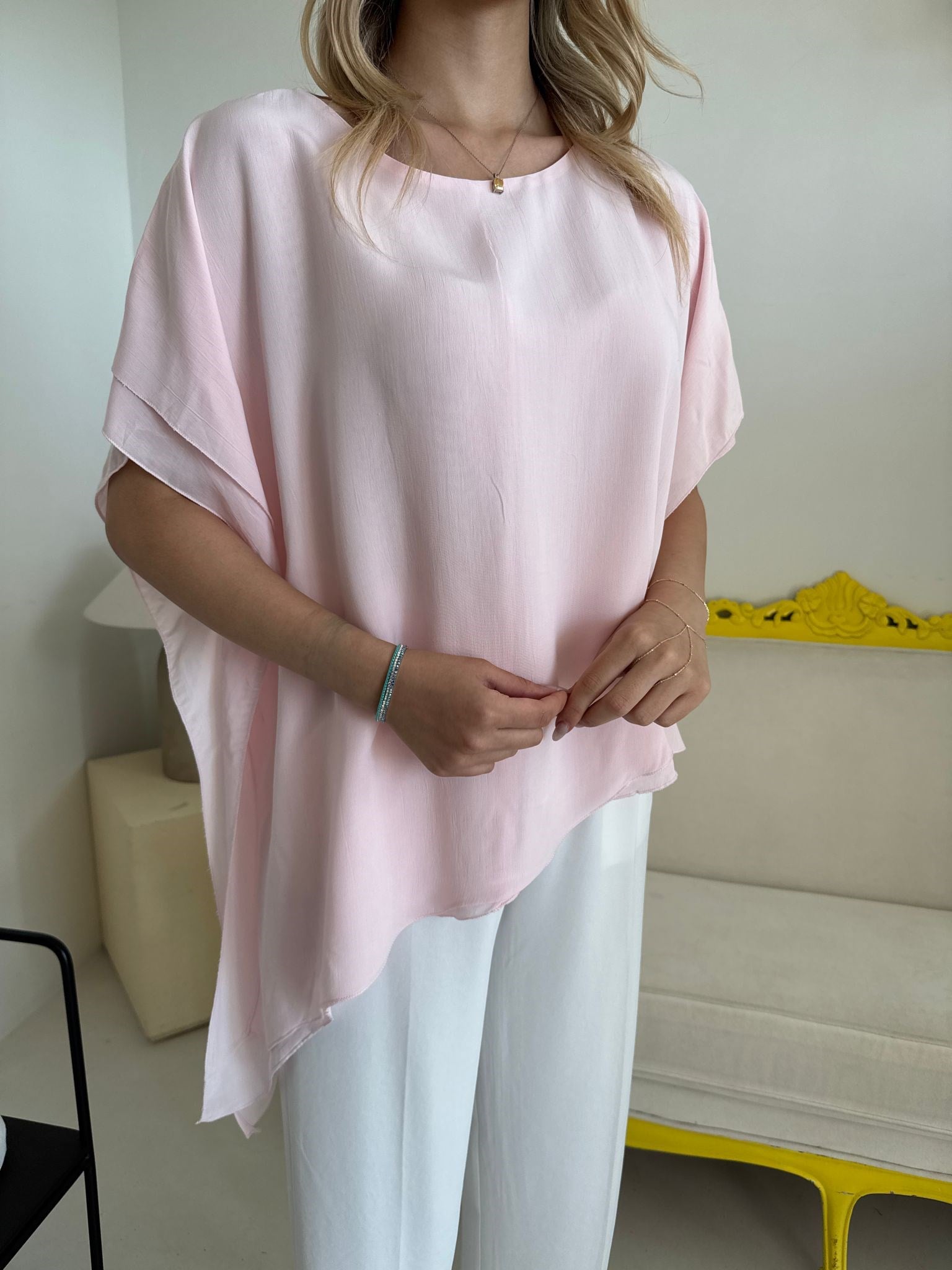 Pembe Oversize Asimetrik Bluz