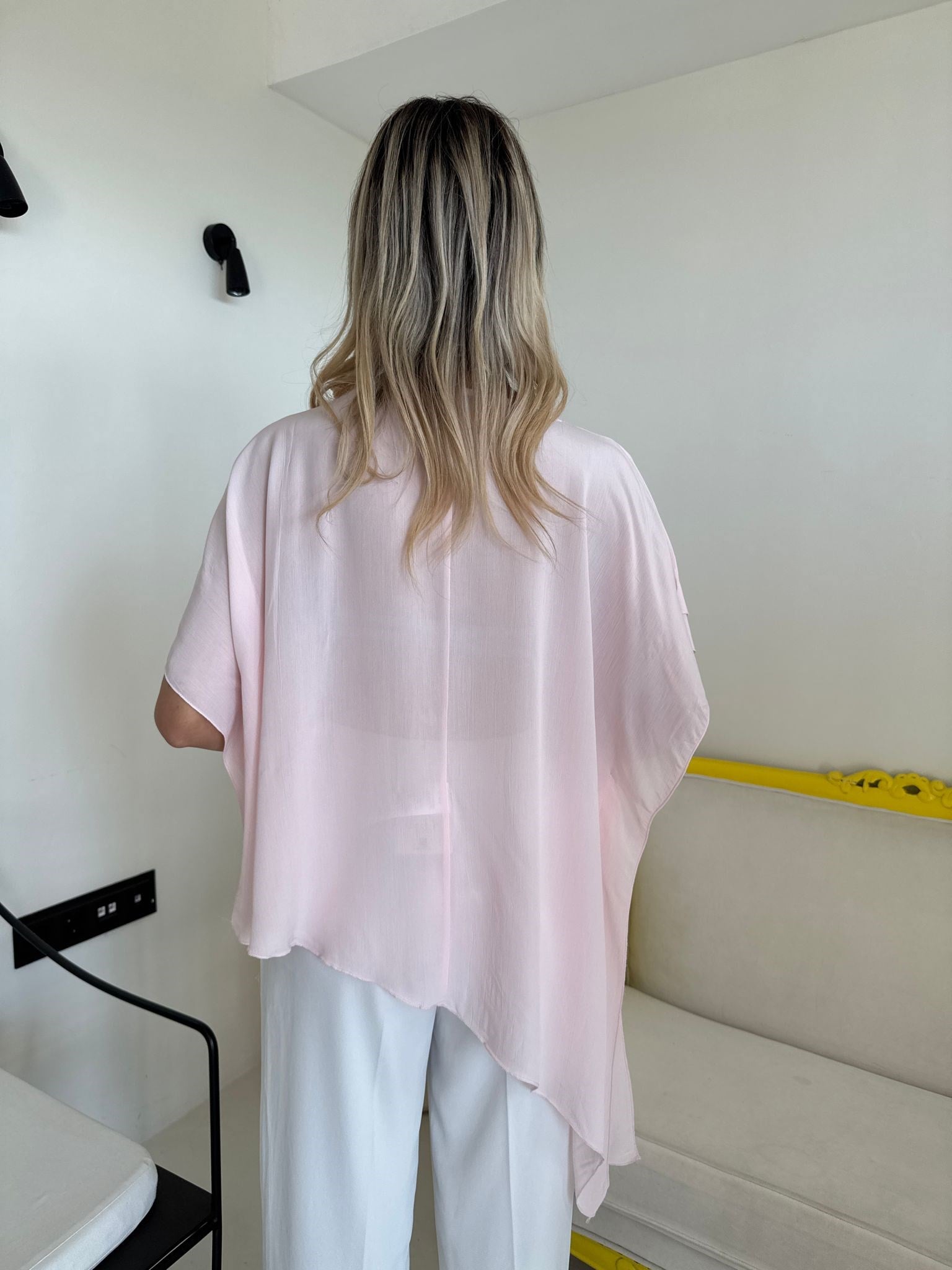 Pembe Oversize Asimetrik Bluz