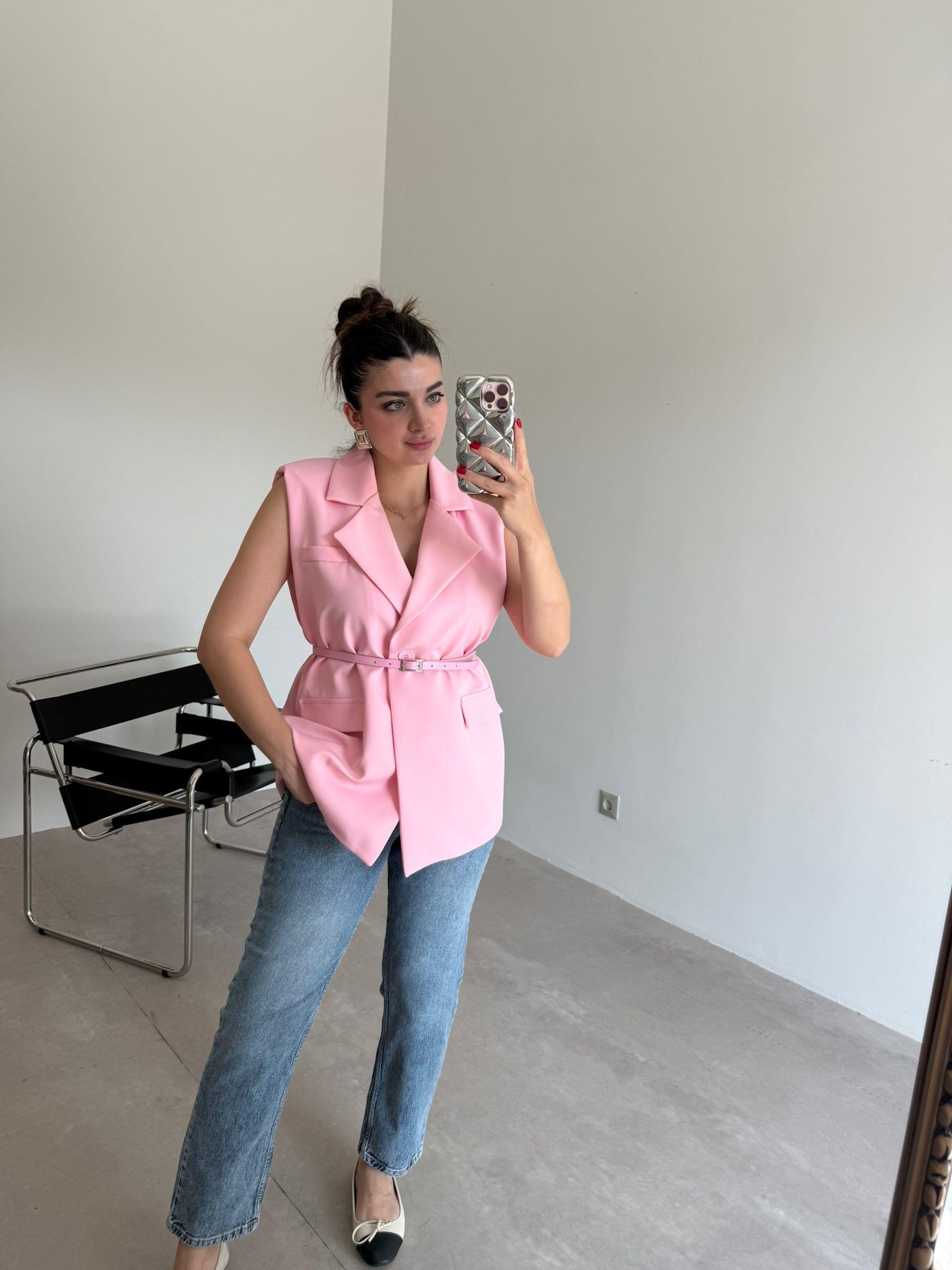 Pembe Vatkalı Kemerli Yelek