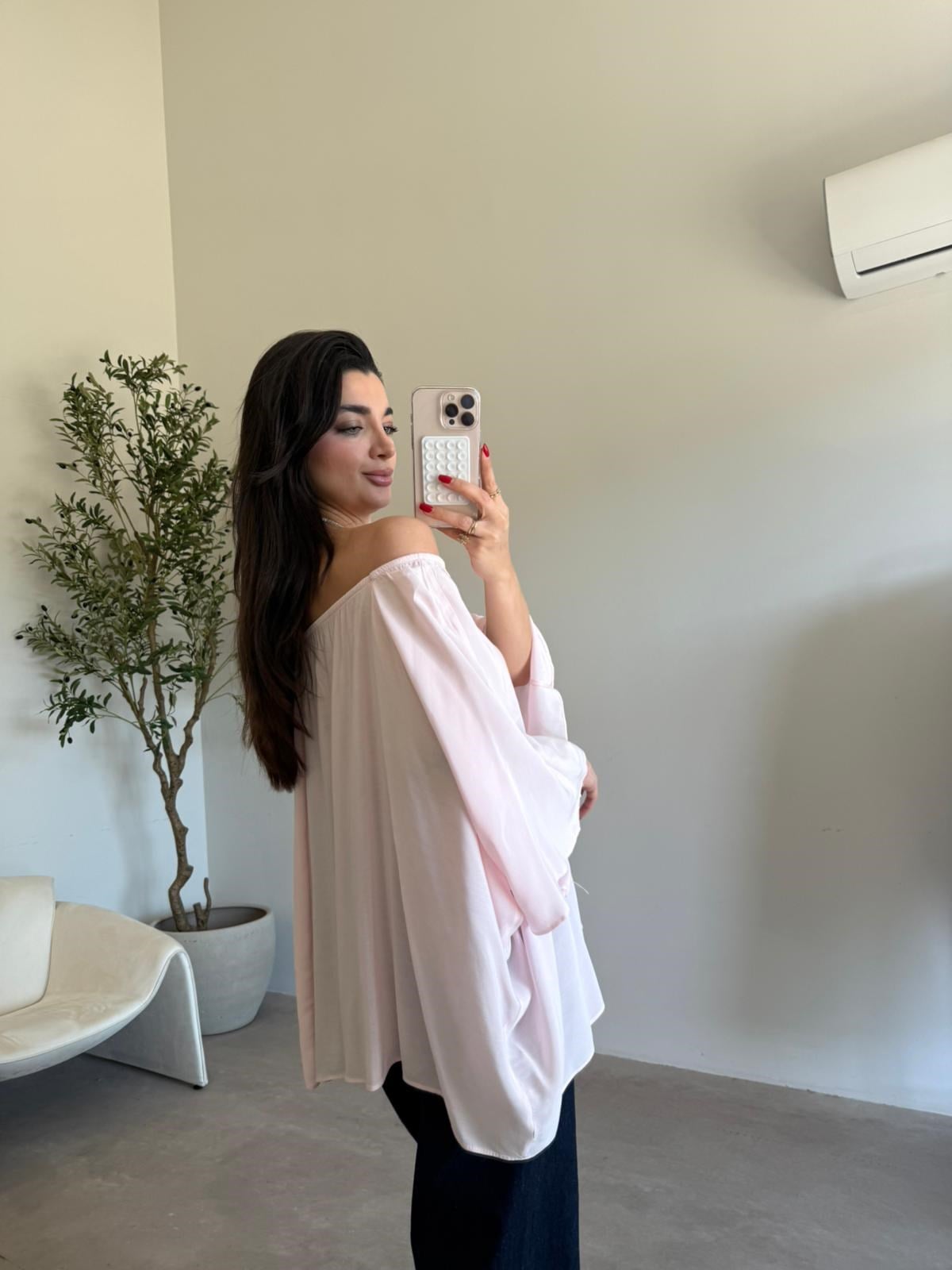 Pembe Yakası Lastikli Yarasa Kol Bluz