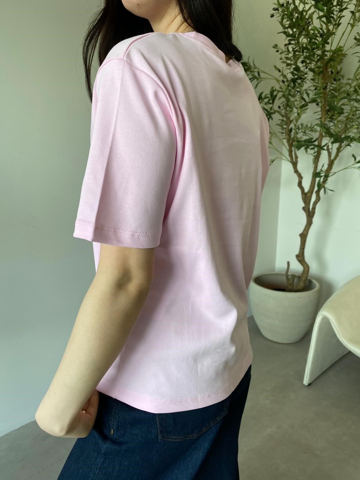Pembe Yazılı Basic Tişört