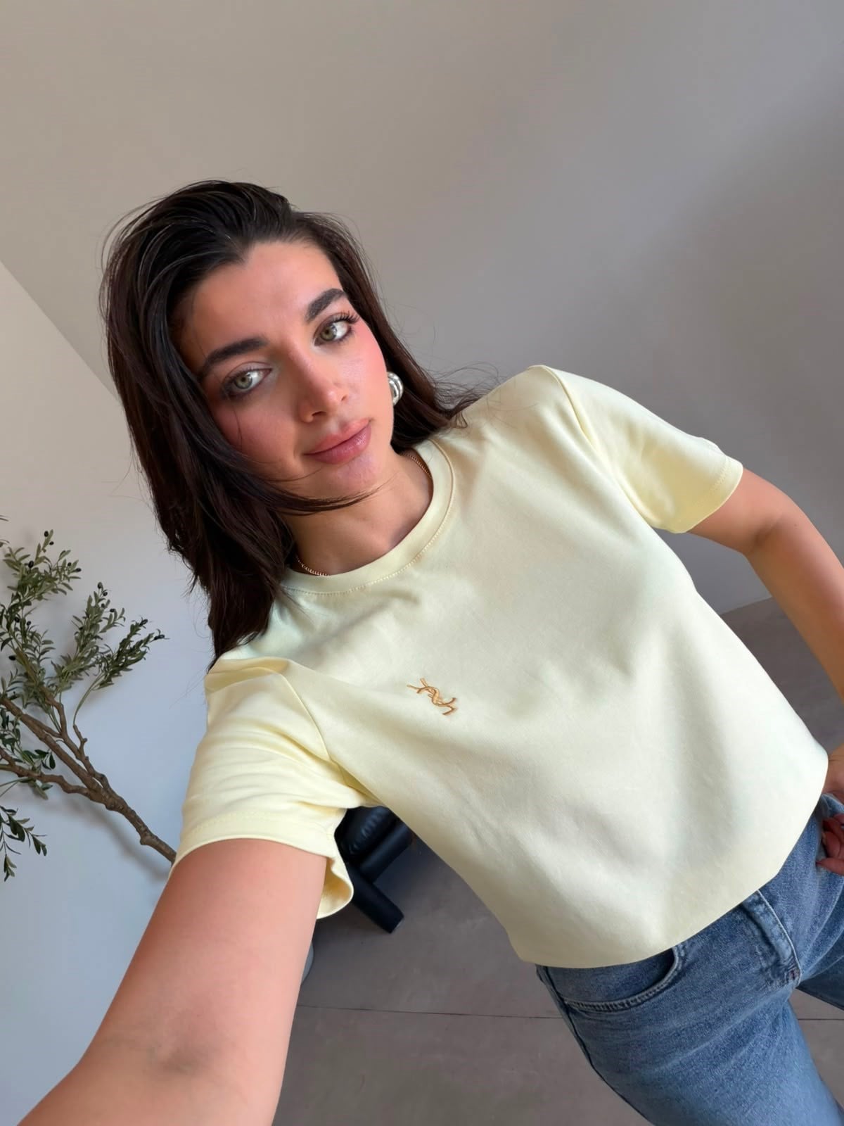 Sarı Marka Model Diana Tişört