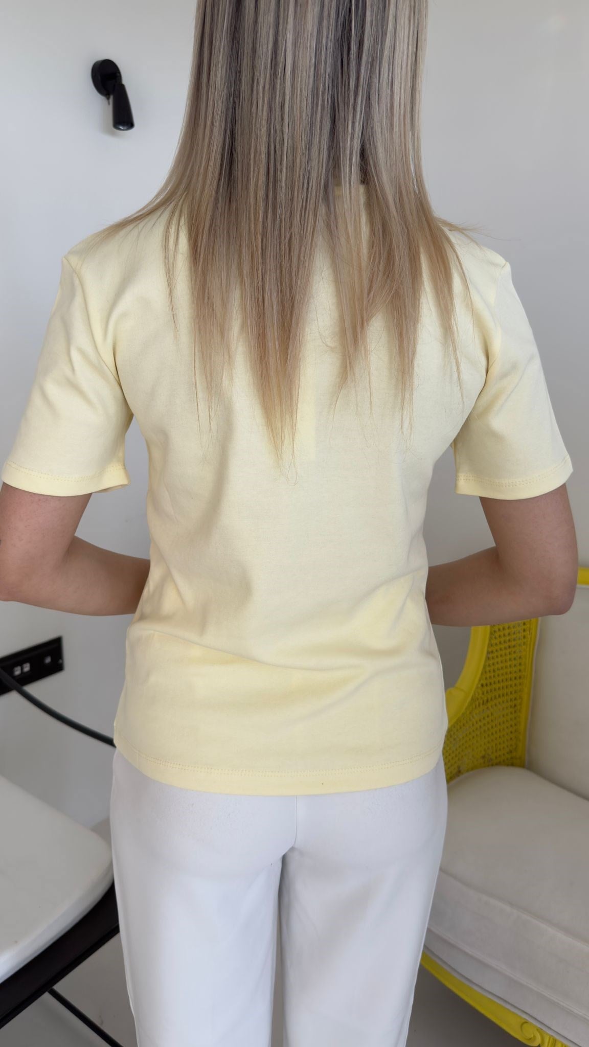 Sarı Marka Model Mila Tişört