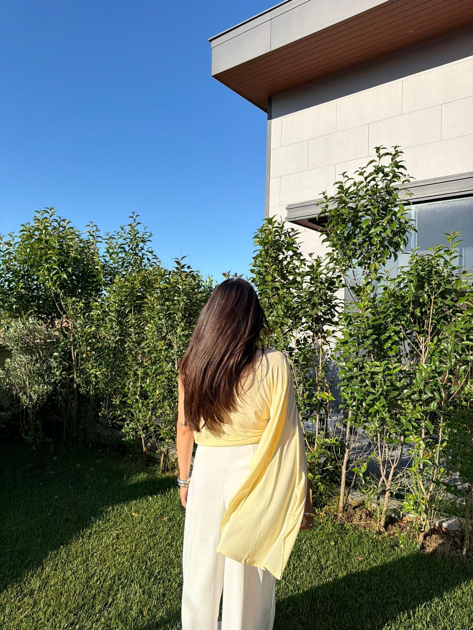 Sarı Tek Kol Tasarım Bluz