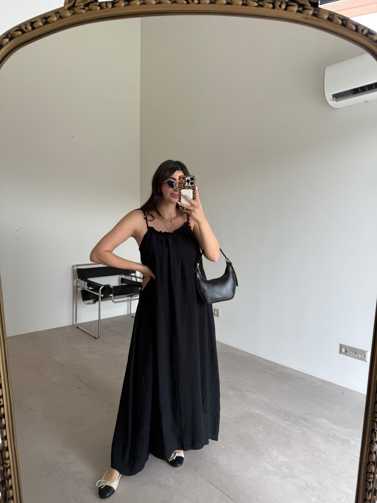 Siyah Askılı Cep Detaylı Maxi Elbise