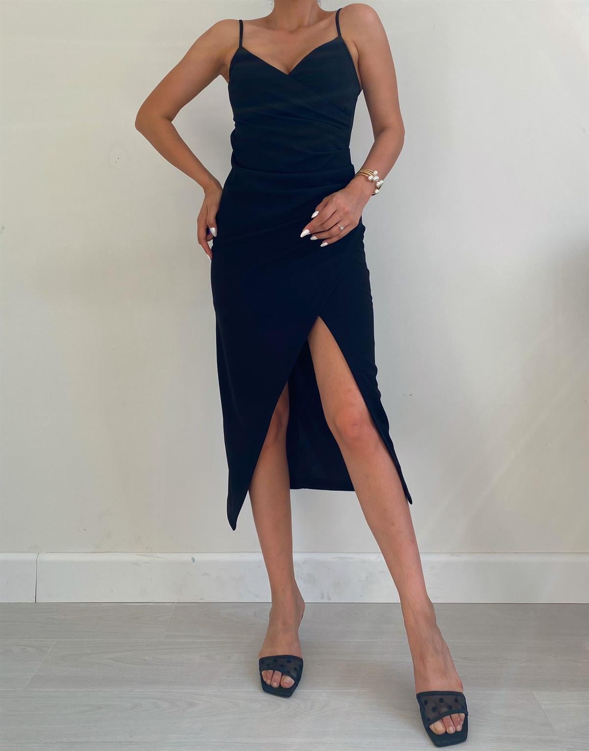 Siyah Askılı Drape Elbise