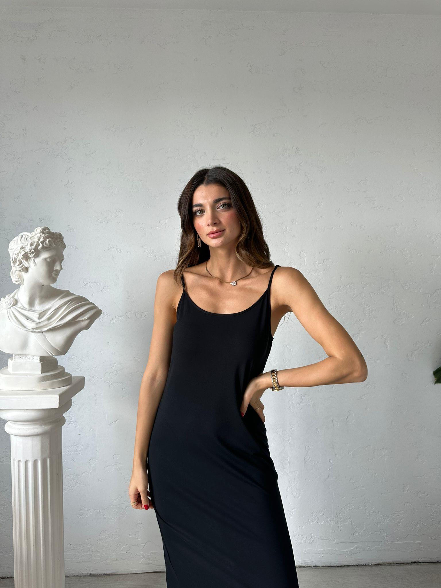 Siyah Askılı Khole Elbise