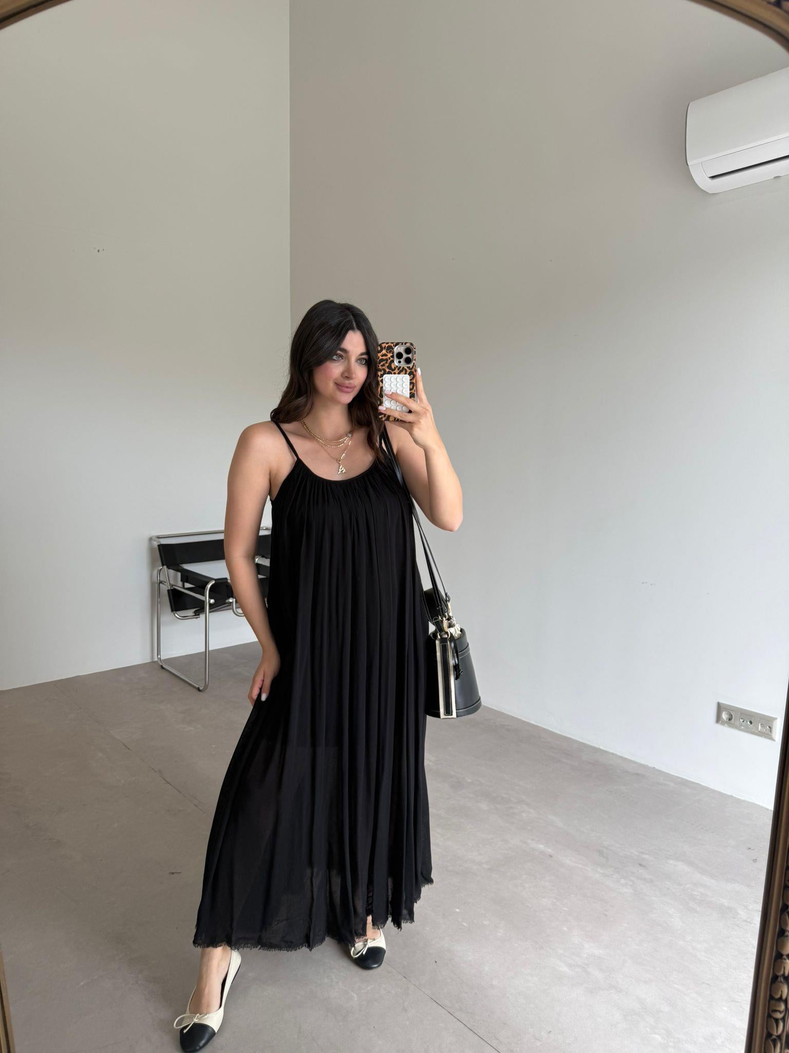 Siyah Askılı Shay Elbise