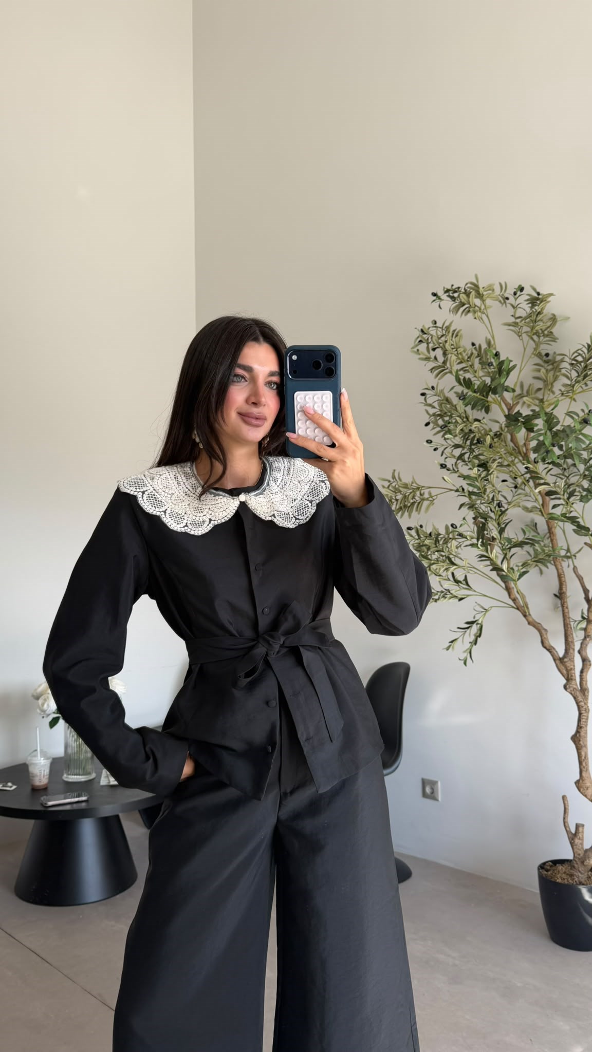 Siyah Bebe Yaka Güpürlü Takım