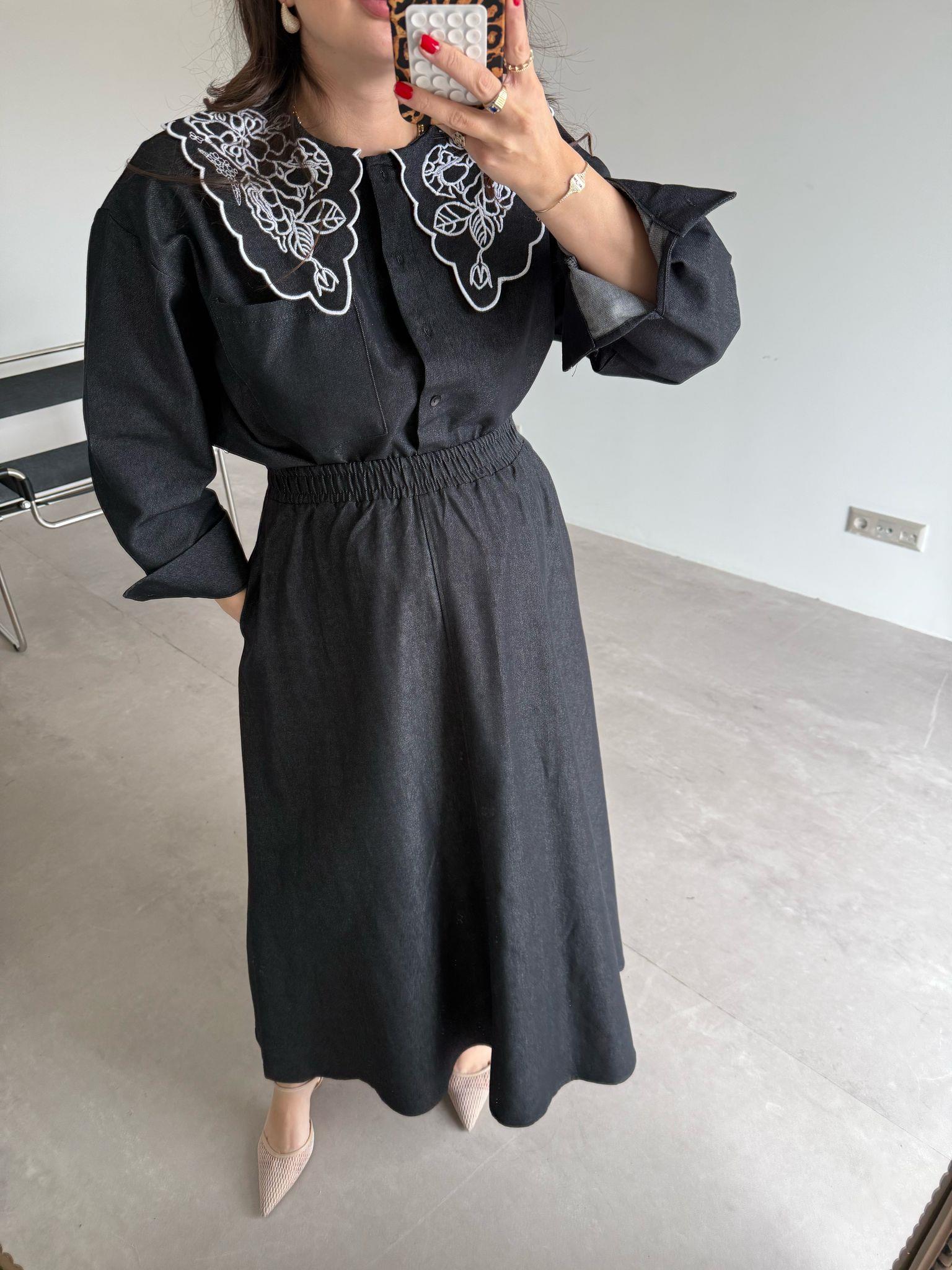 Siyah Bebe Yaka Nakışlı Denim Gömlek