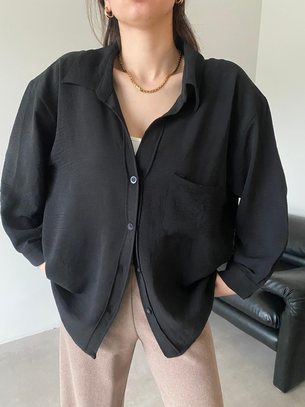 Siyah Cepli Oversize Gömlek