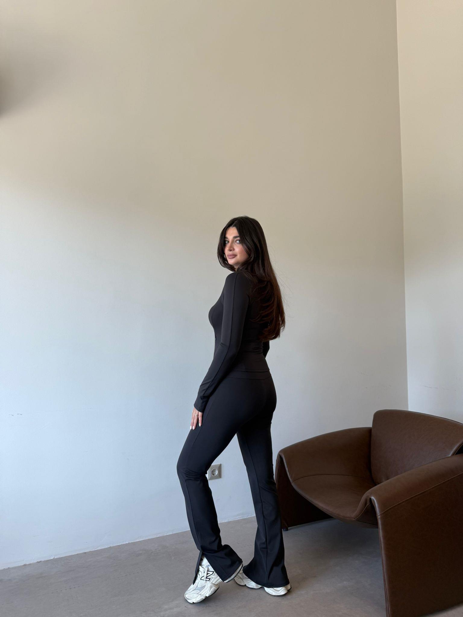Siyah Comfortlux Likralı Takım