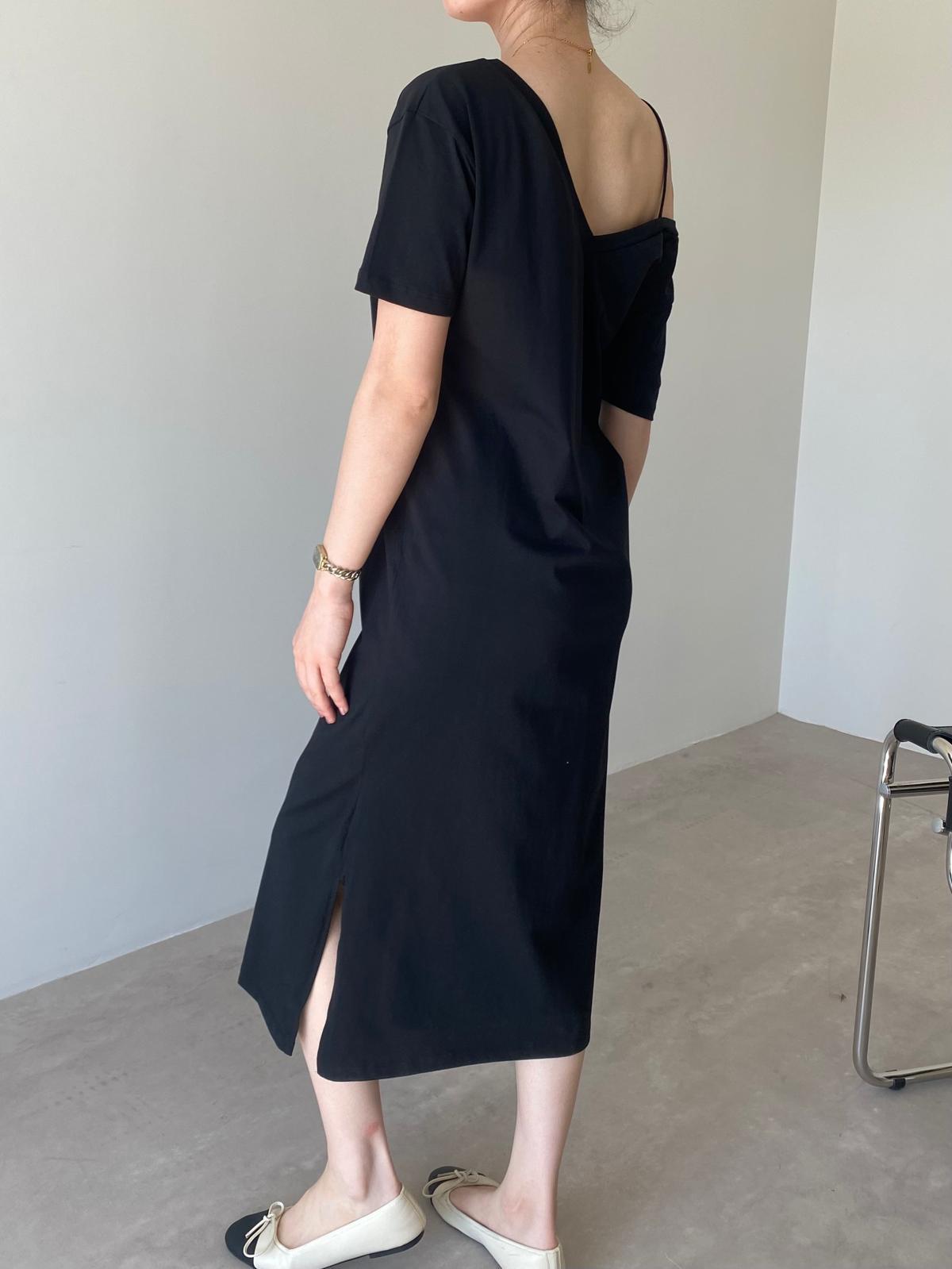 Siyah Dantel Detaylı V Yaka Elbise