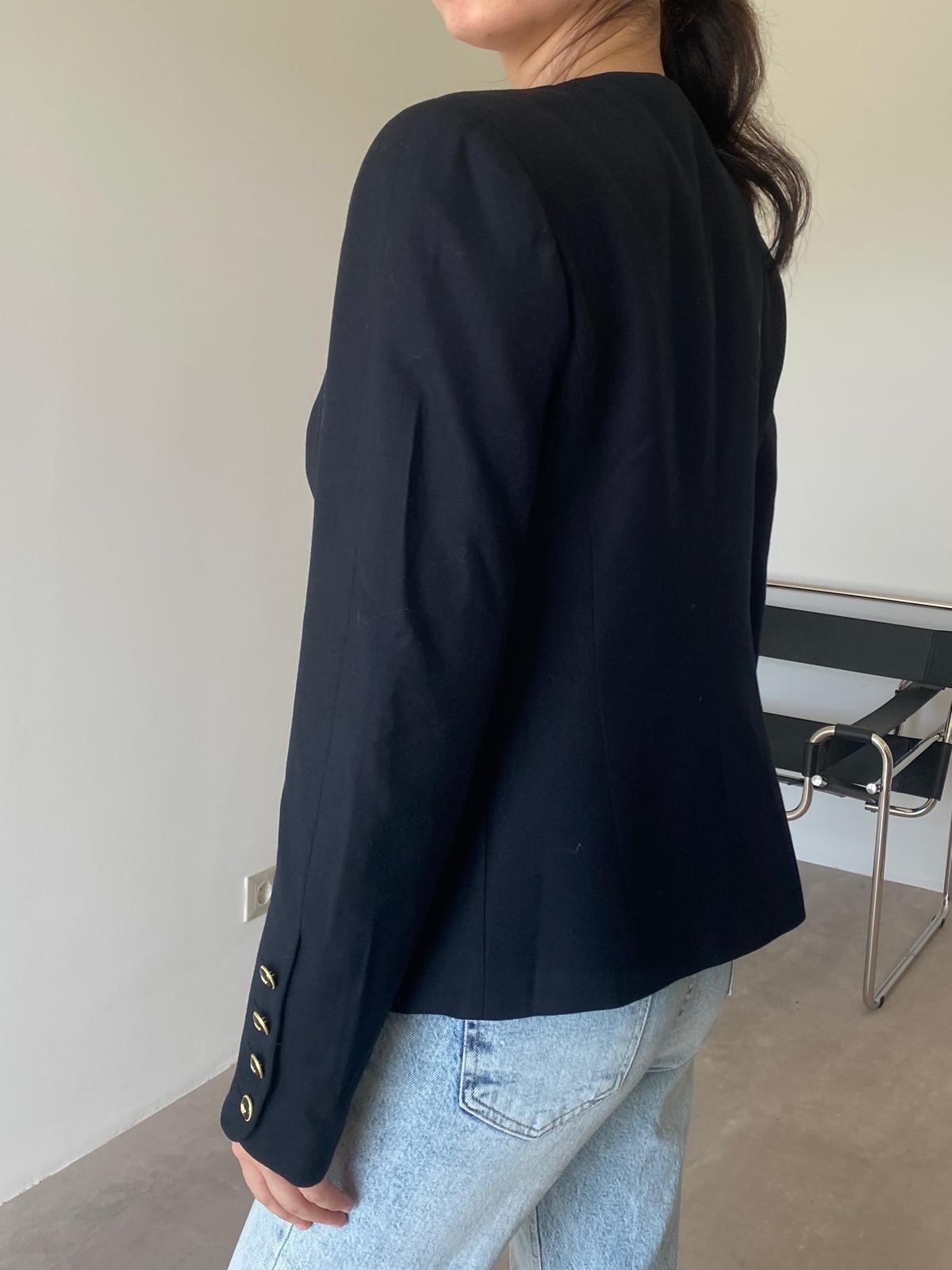 Siyah Düğme Detaylı Ceket 
