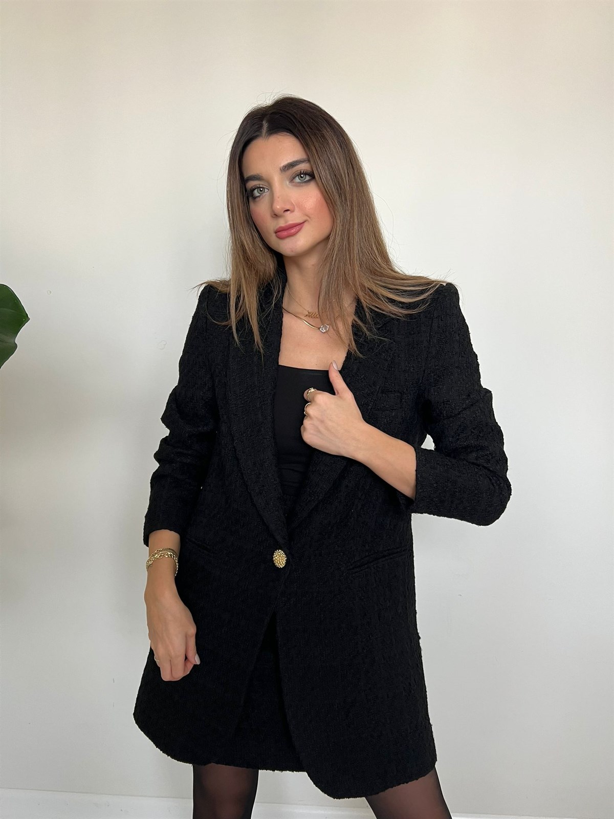 Siyah Etekli Tüvit Takım