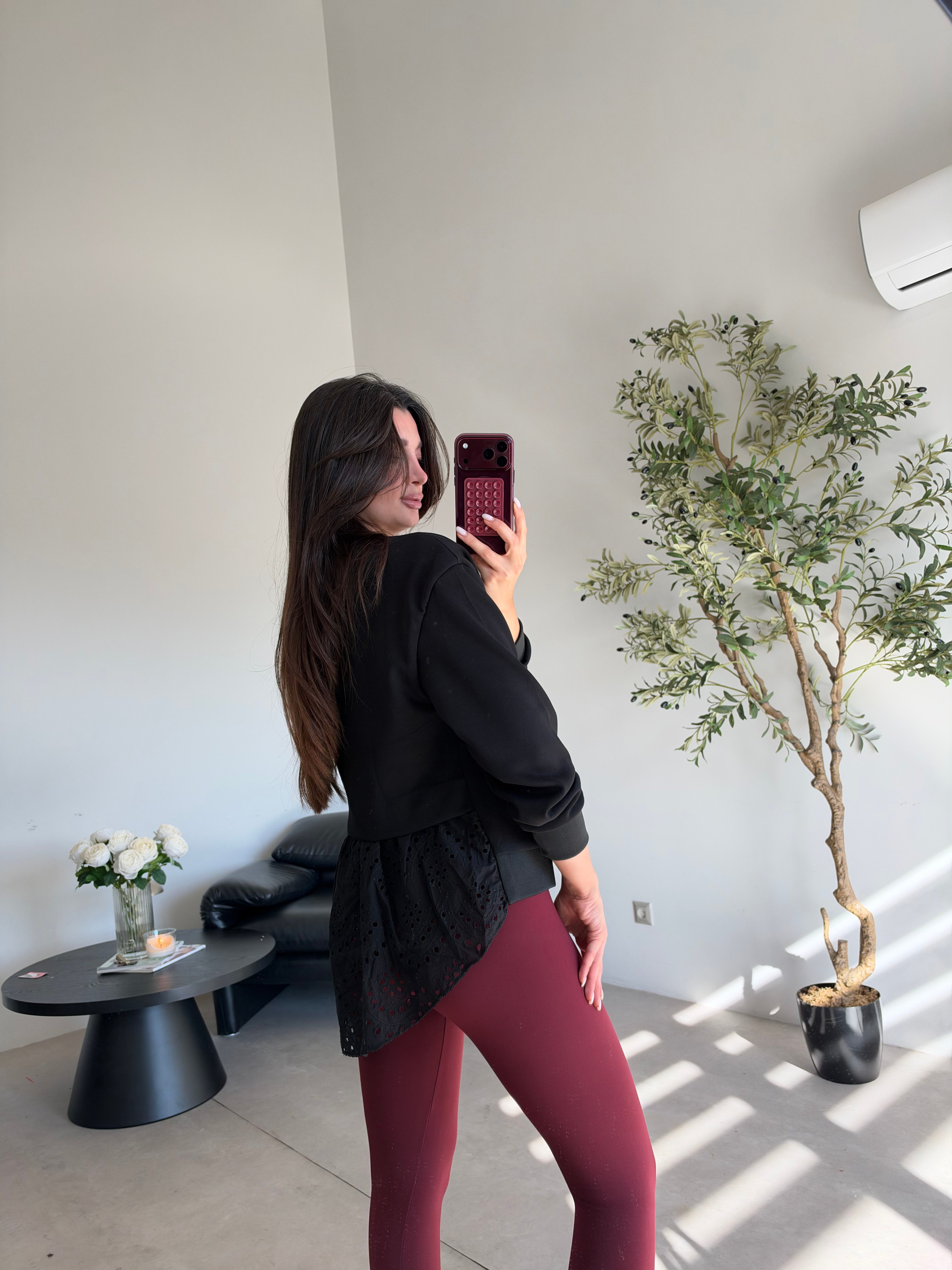 Siyah Fermuarlı Fistolu Sweat