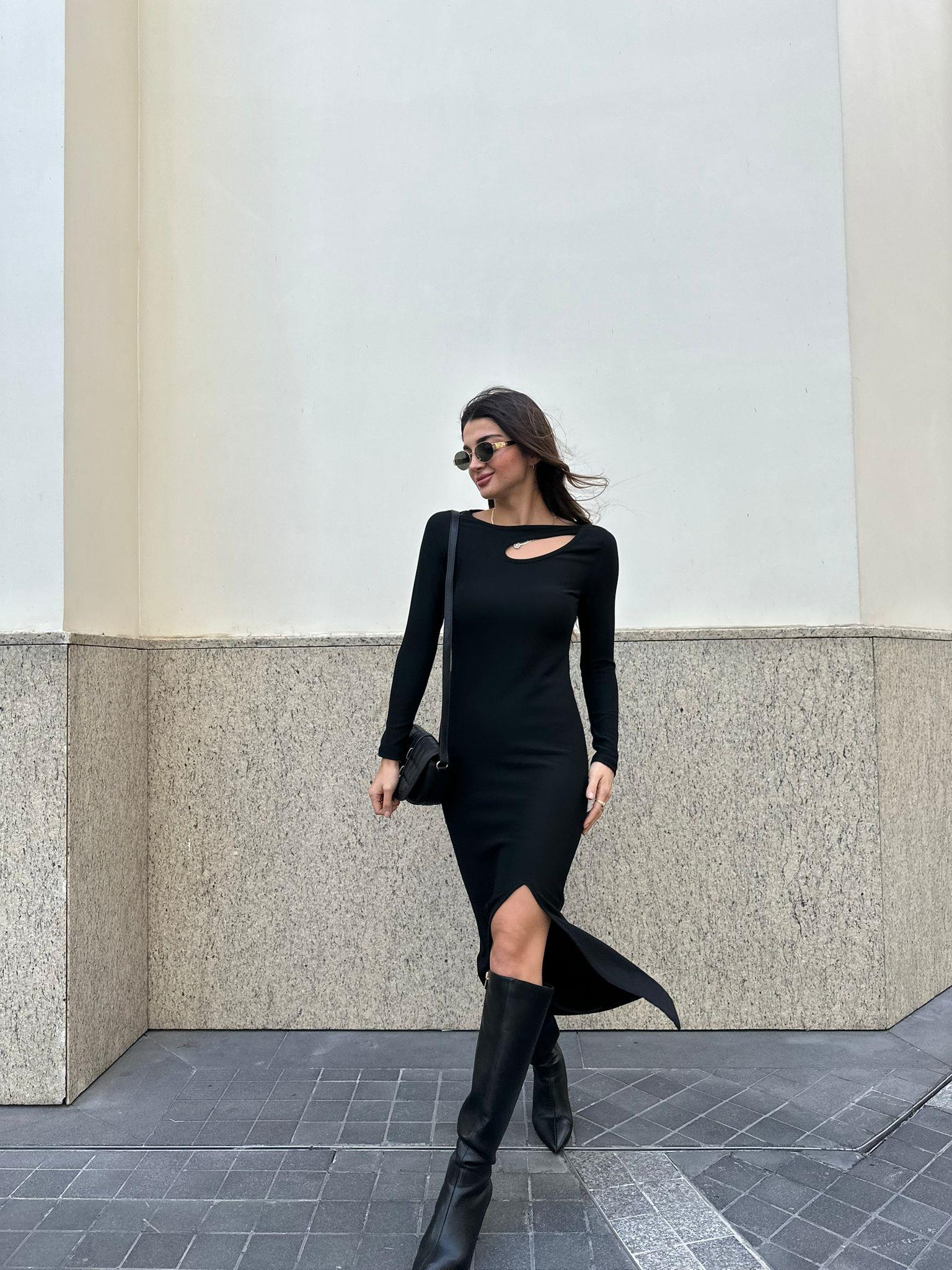 Siyah Fitilli Dekolteli Elbise