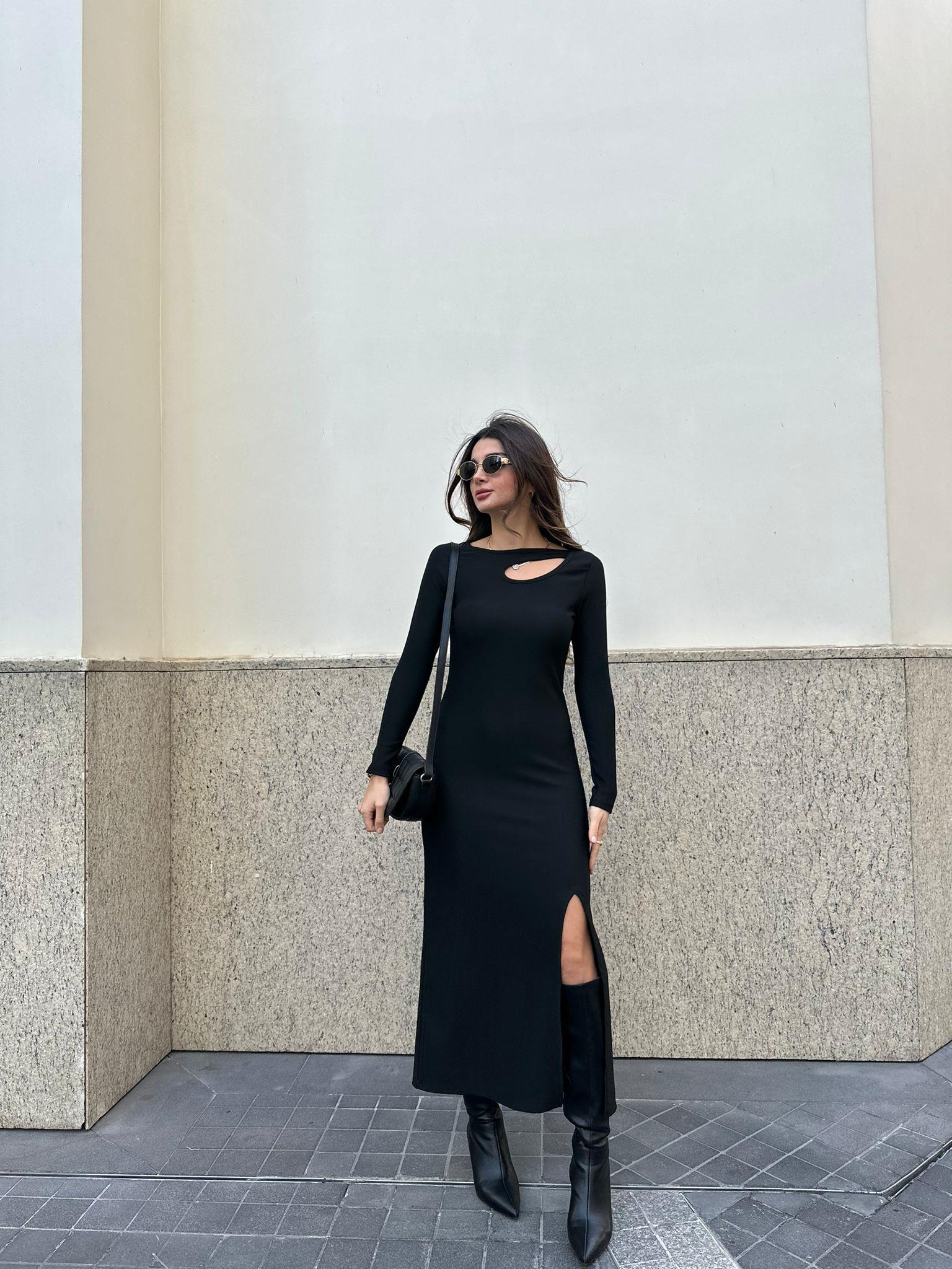 Siyah Fitilli Dekolteli Elbise