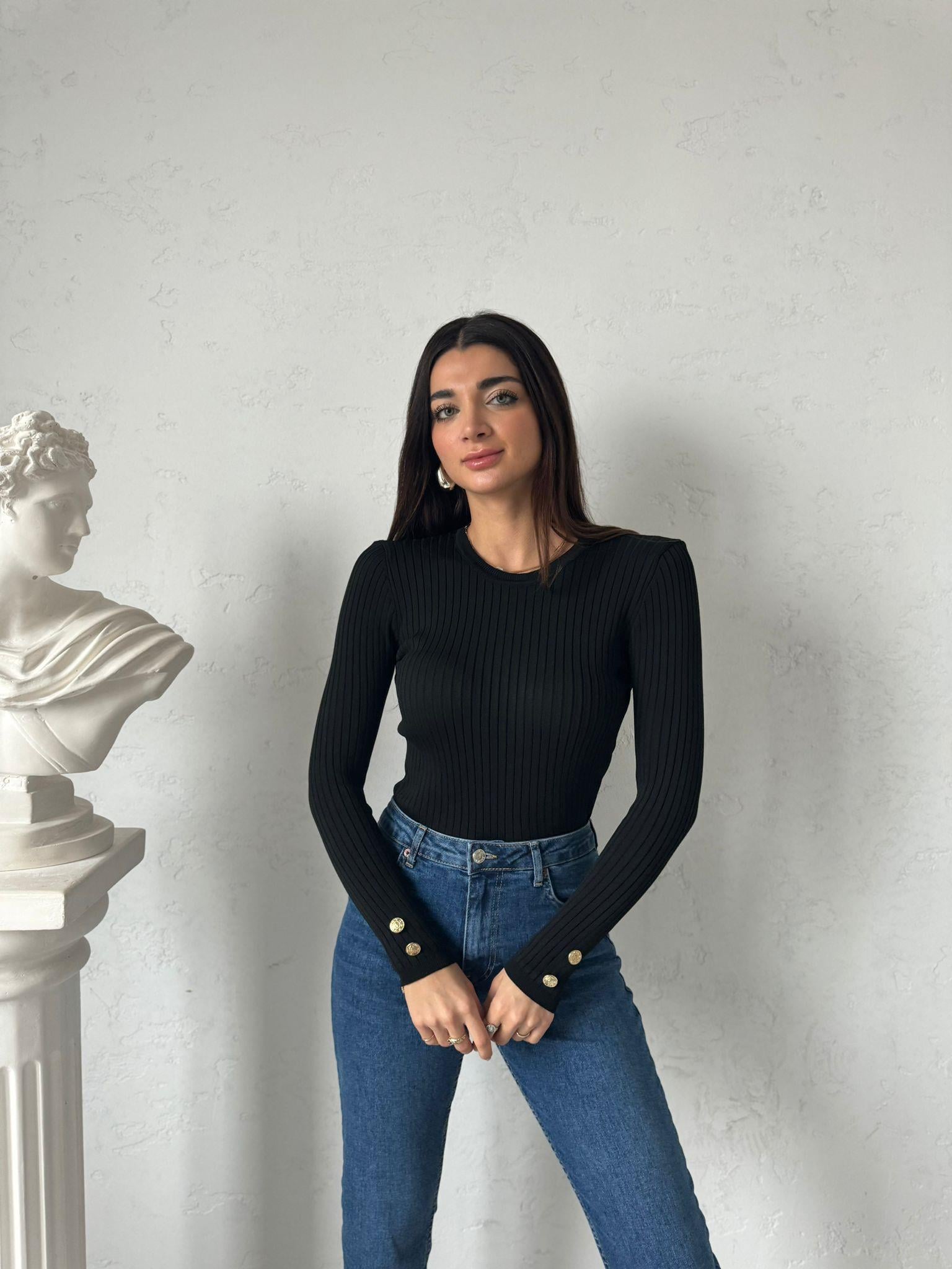 Siyah Gold Düğmeli Triko Bluz