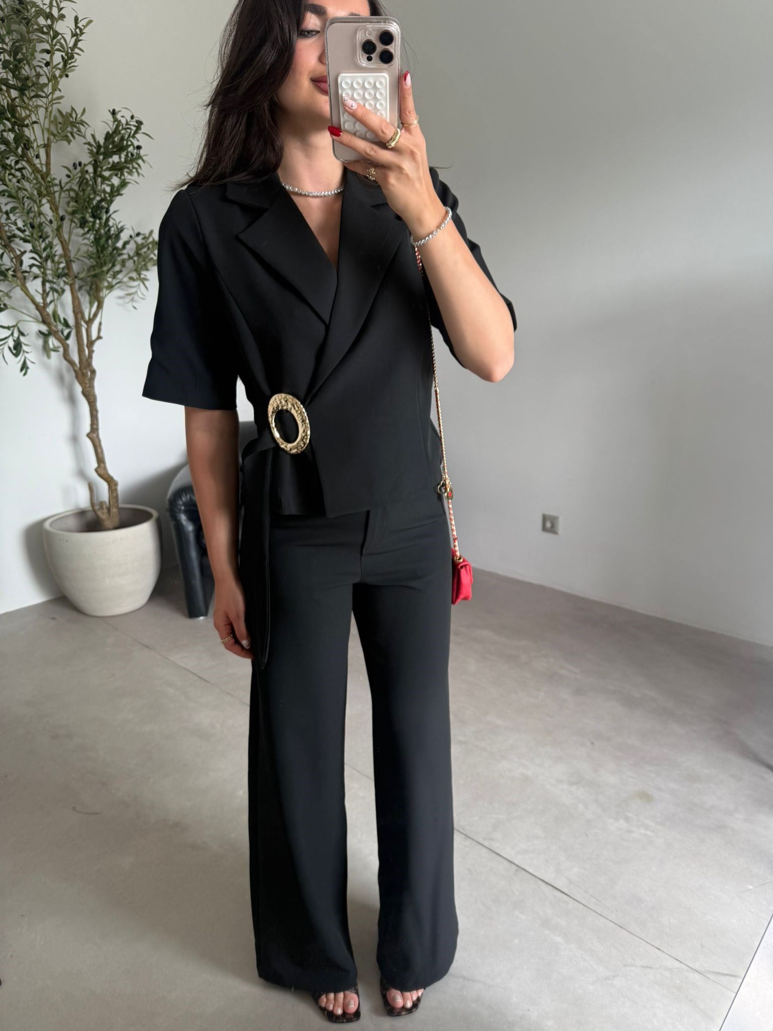 Siyah Gold Tokalı Pantolon Ceket Takım