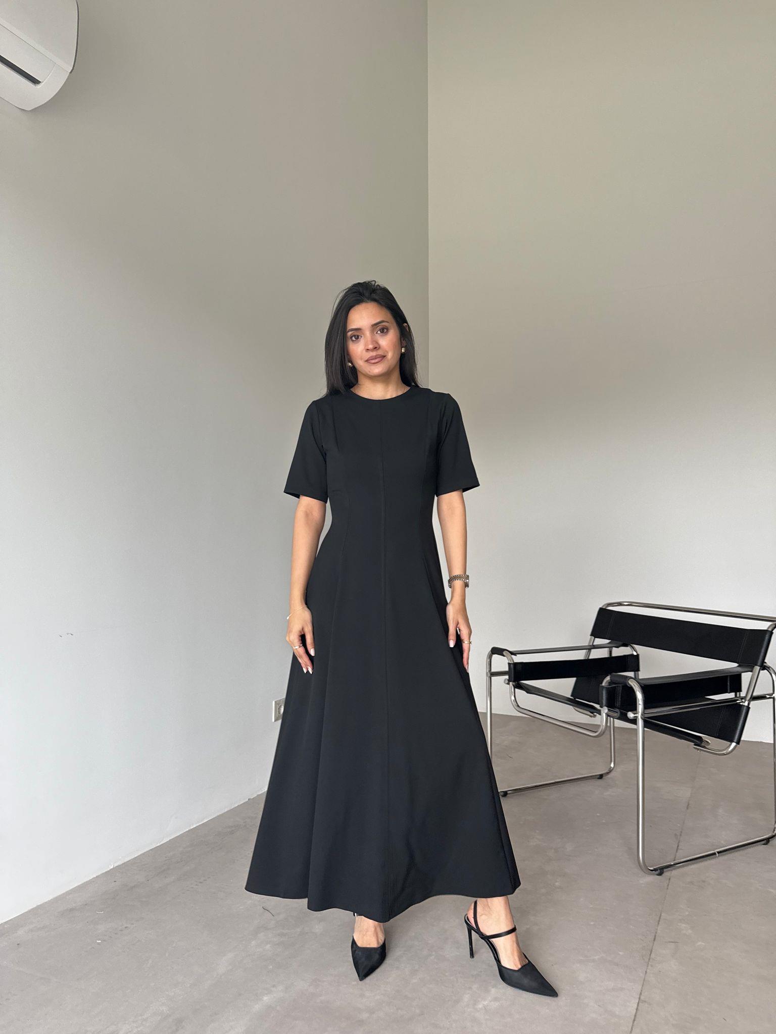 Siyah Kısa Kol Volanlı Basic Elbise