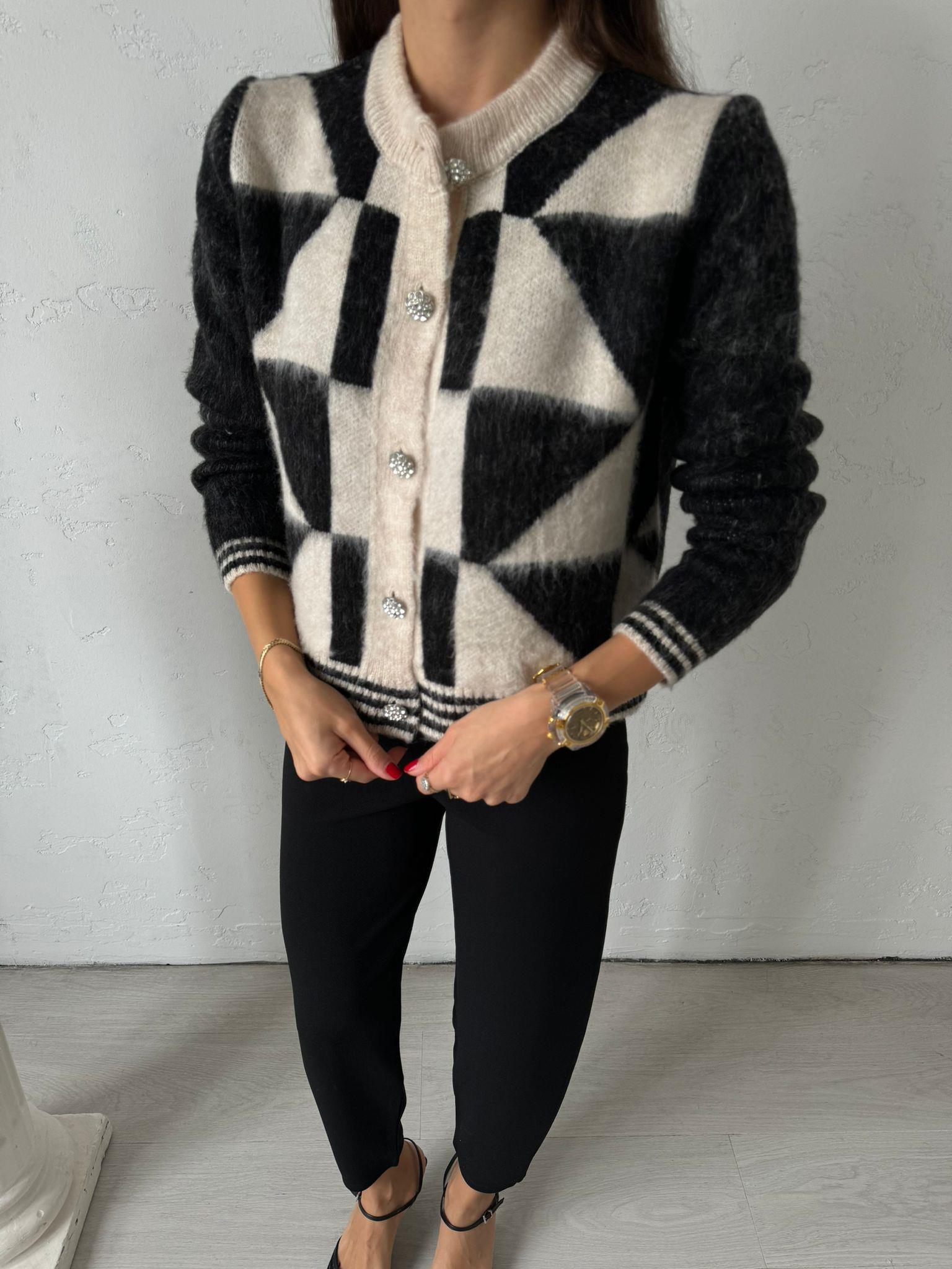 Siyah Krem Vintage Hırka