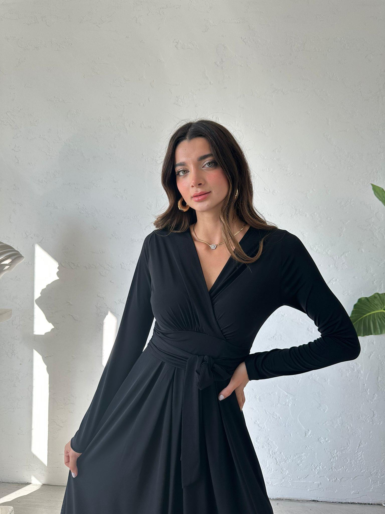 Siyah Kuşaklı Sandy Elbise