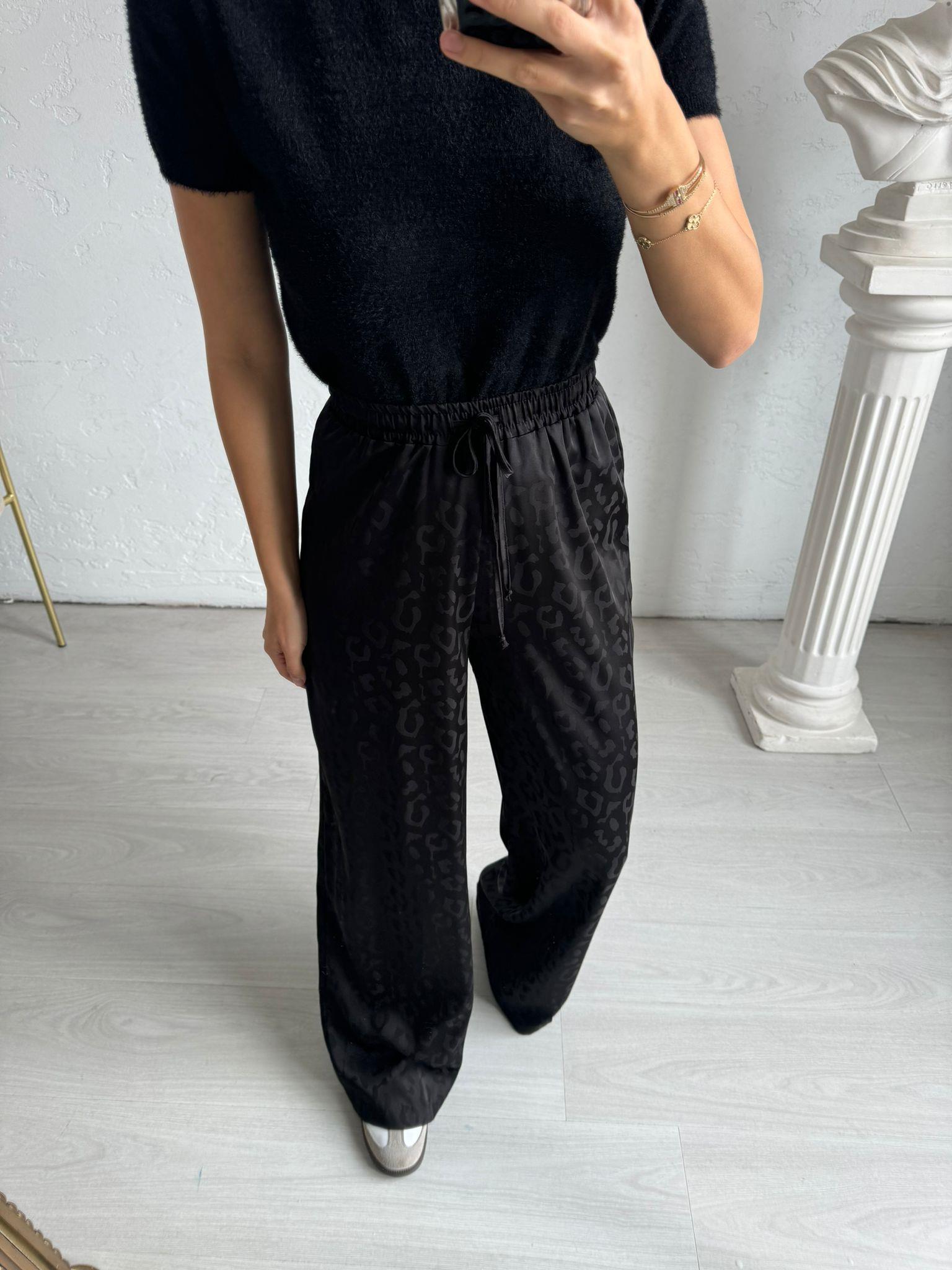 Siyah Leopar Desenli Beli Lastikli Pantolon