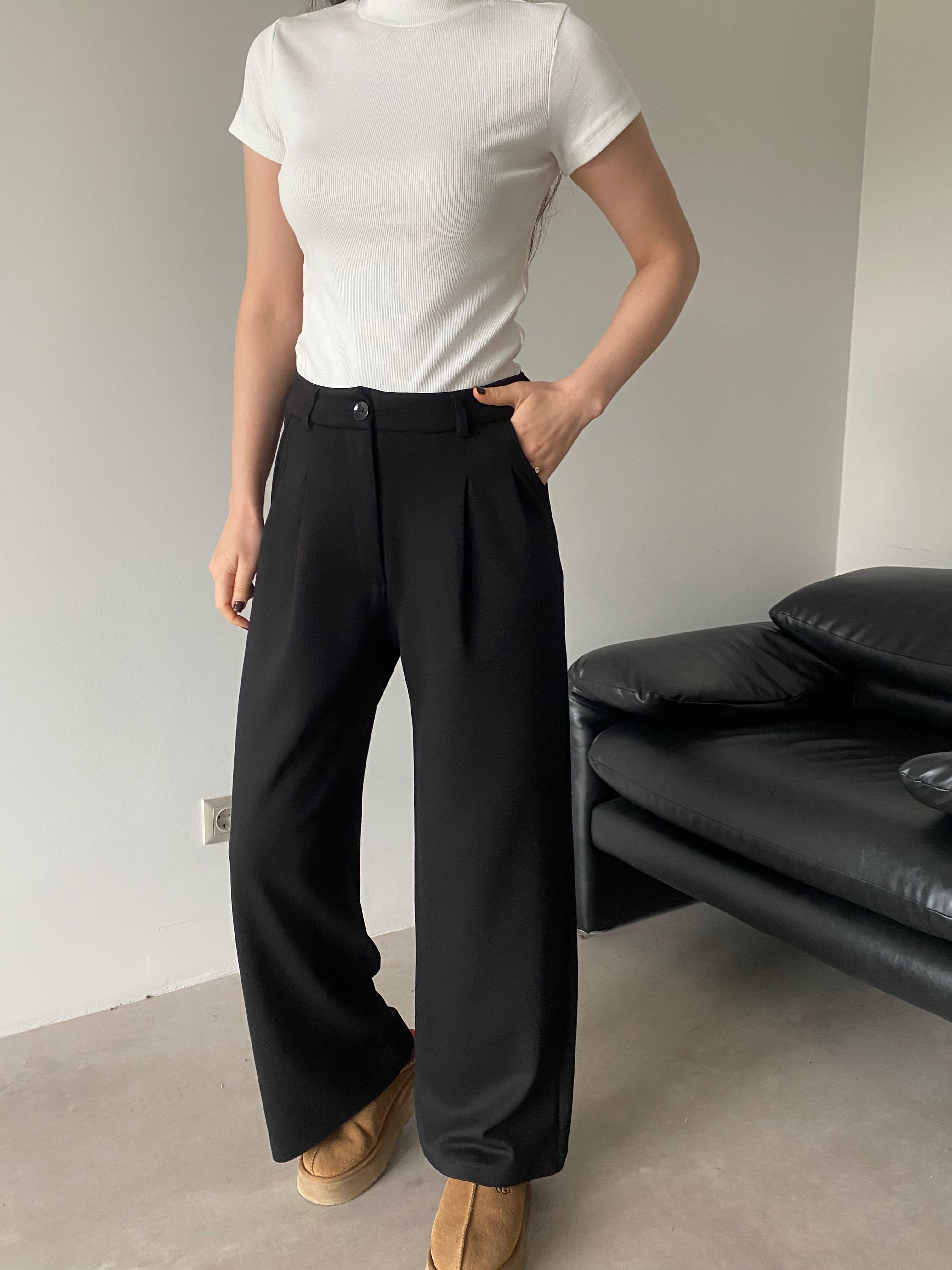 Siyah Pile Detaylı Modal Pantolon