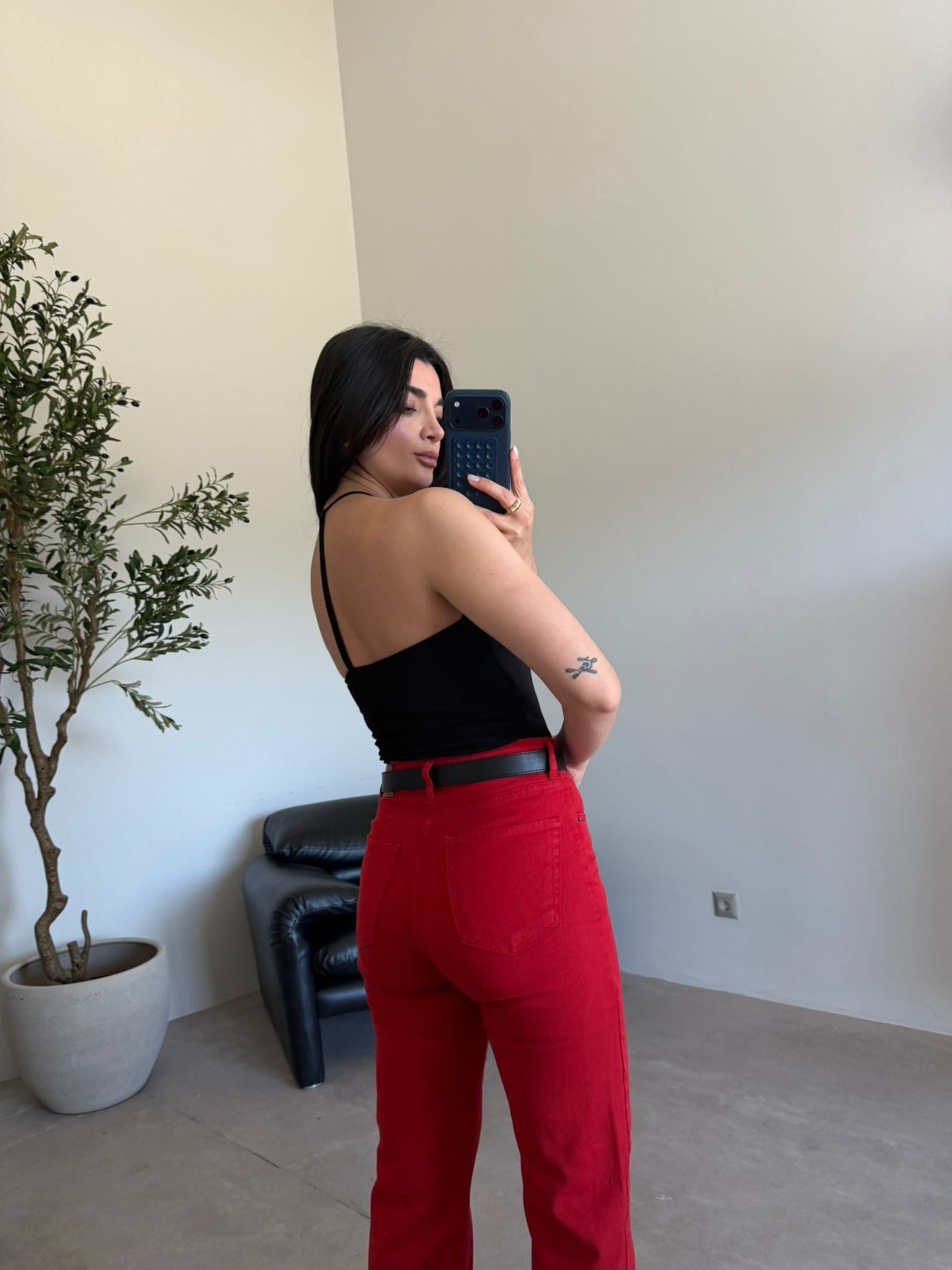 Siyah Sırt Dekolteli Fitilli Bodysuit
