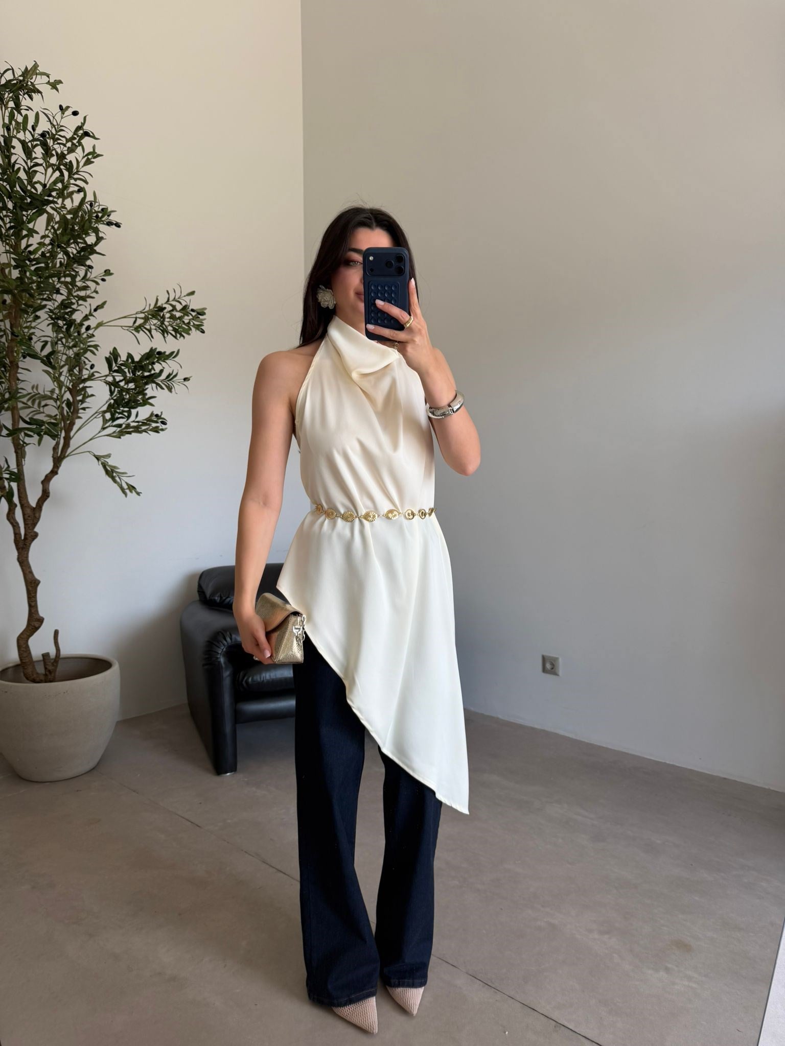 Soft Sarı Sırt Dekolteli Asimetrik Bluz
